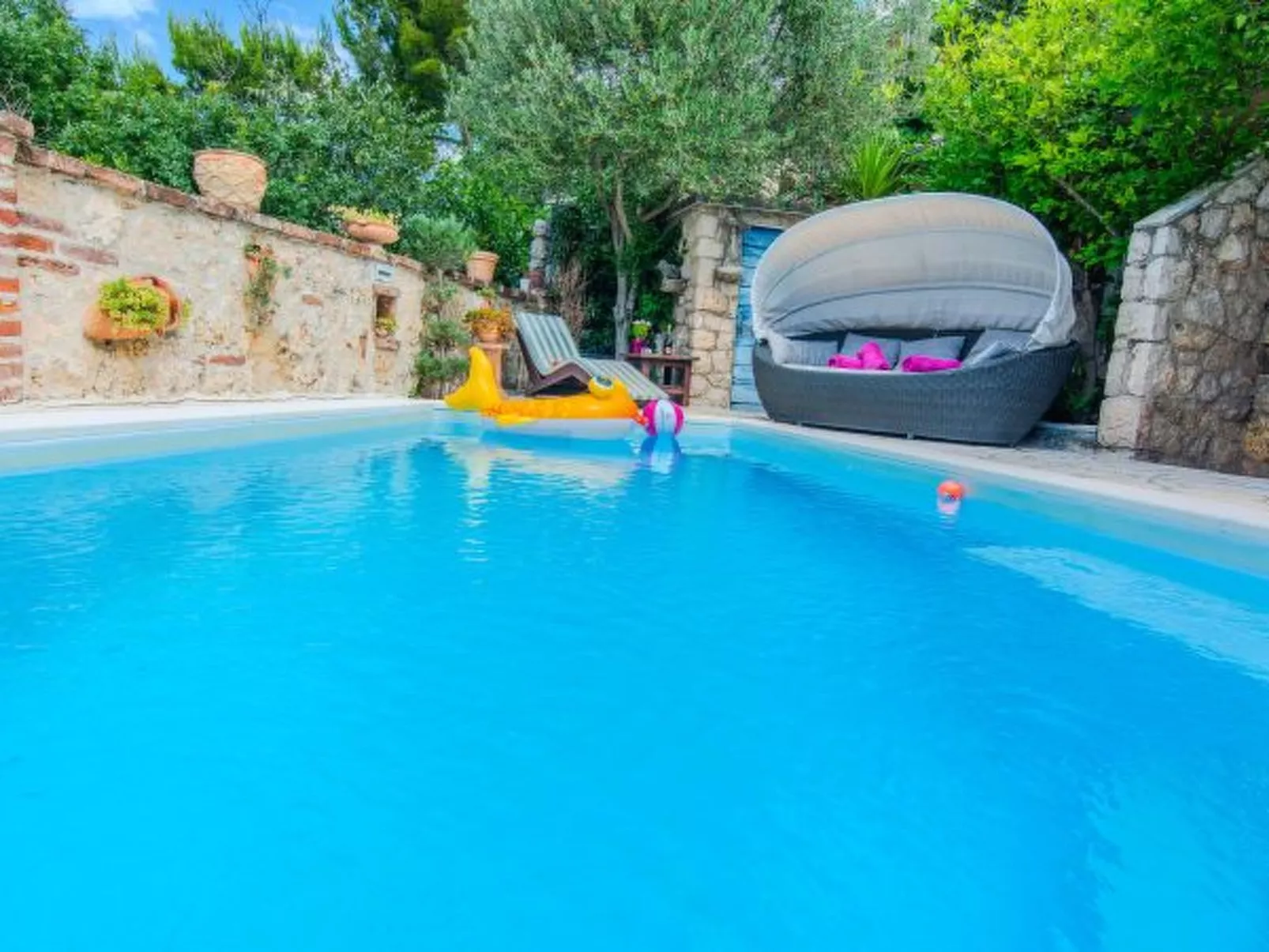 Rustical Villa VERDE with pool - Image-tags.info