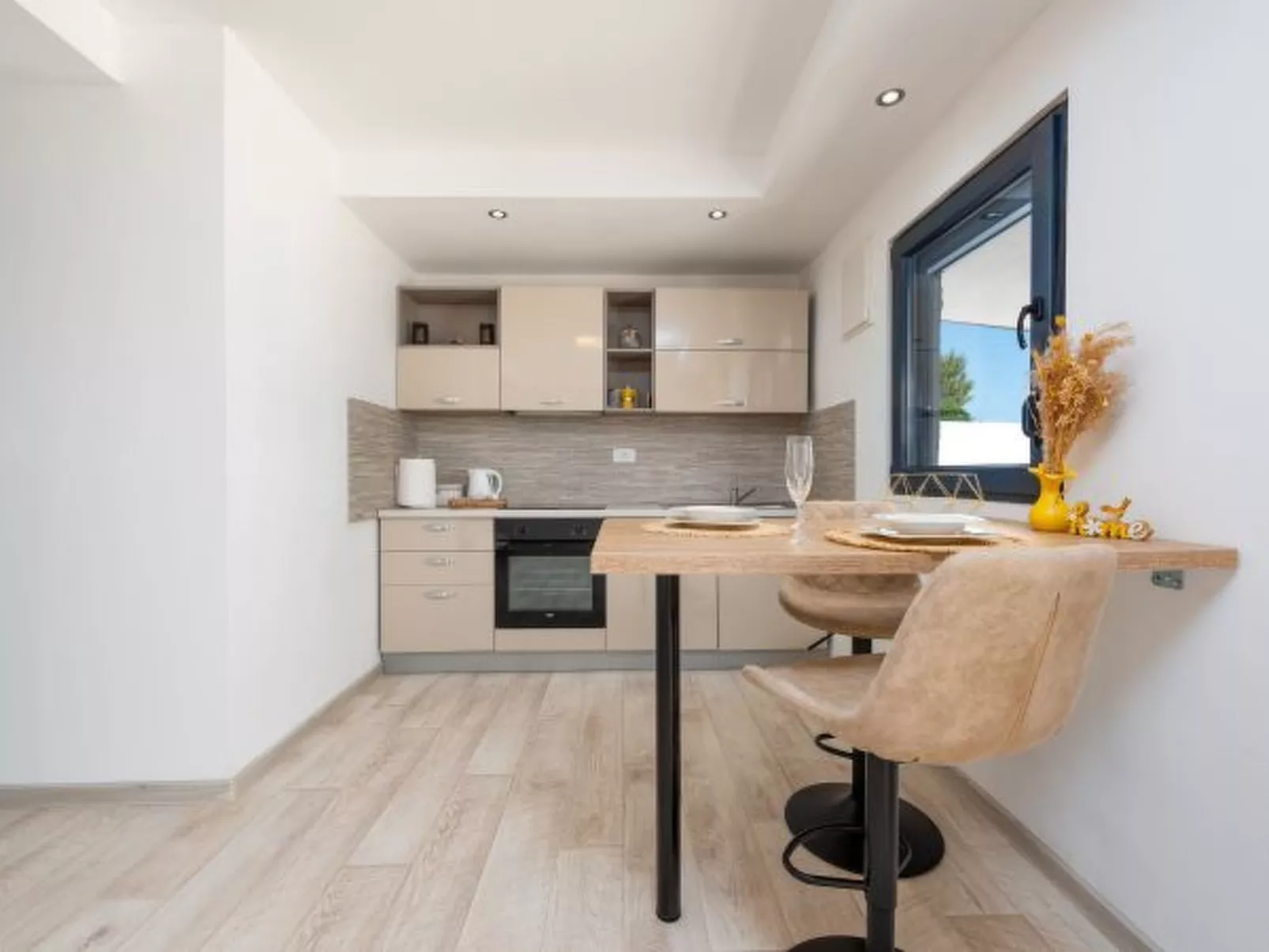 Unique Villa V with pool - Image-tags.info