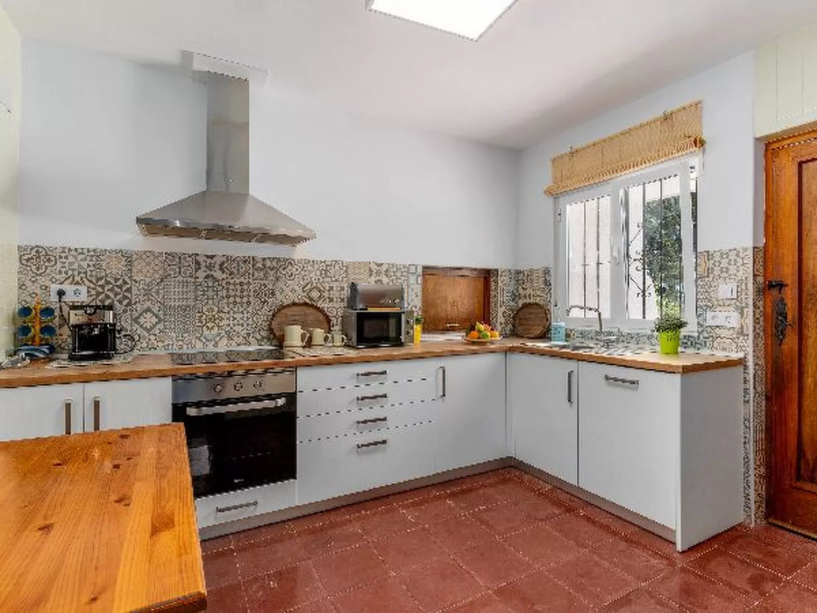 Villa Estacion - PlusHolidays - Image-tags.info