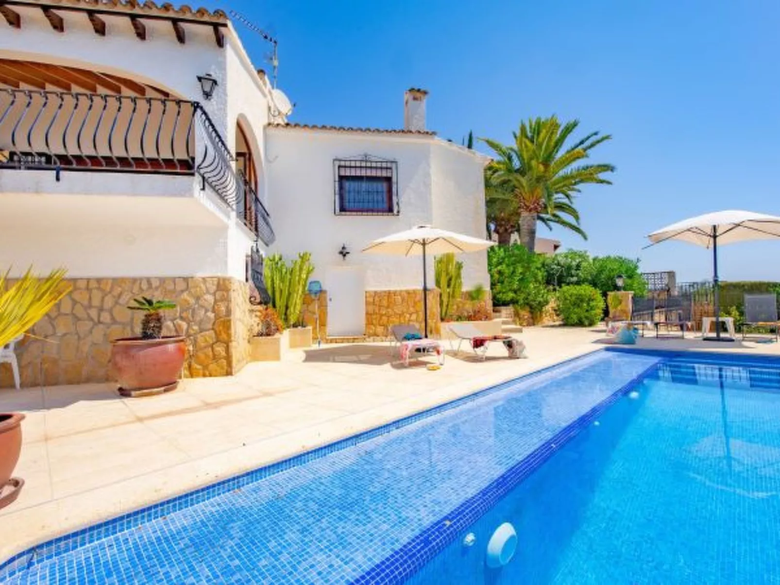 Villa Quimera - PlusHolidays - Image-tags.info