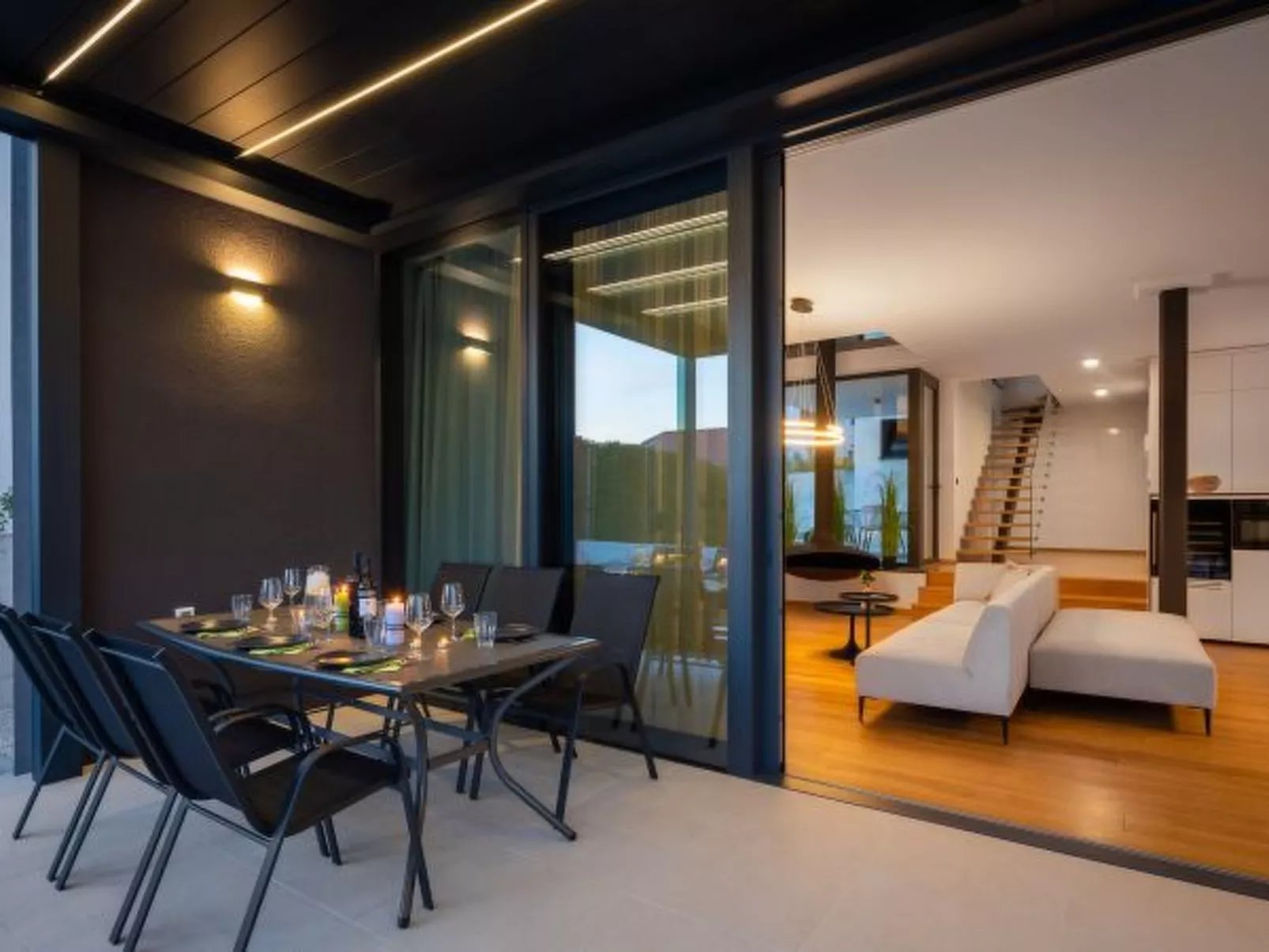 Villa Acacia with heated pool - Image-tags.info