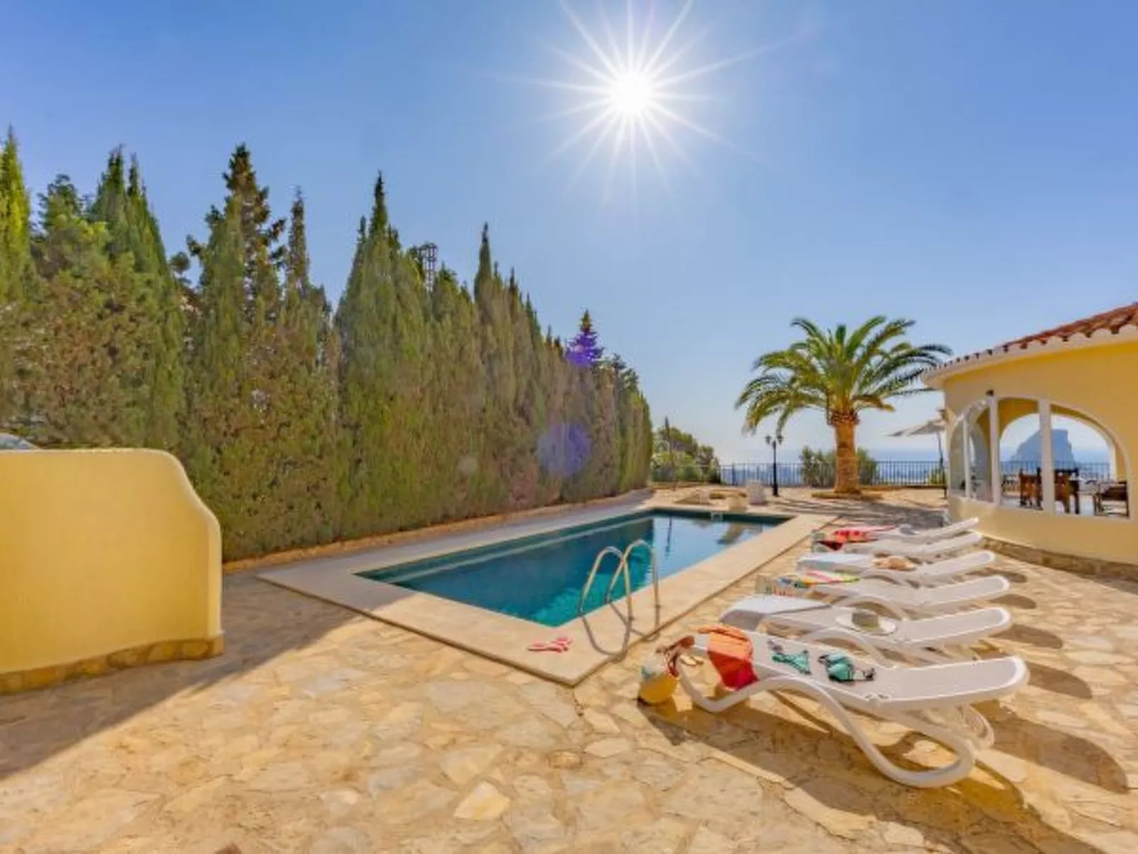 Villa Alicia - Plus - Image-tags.info