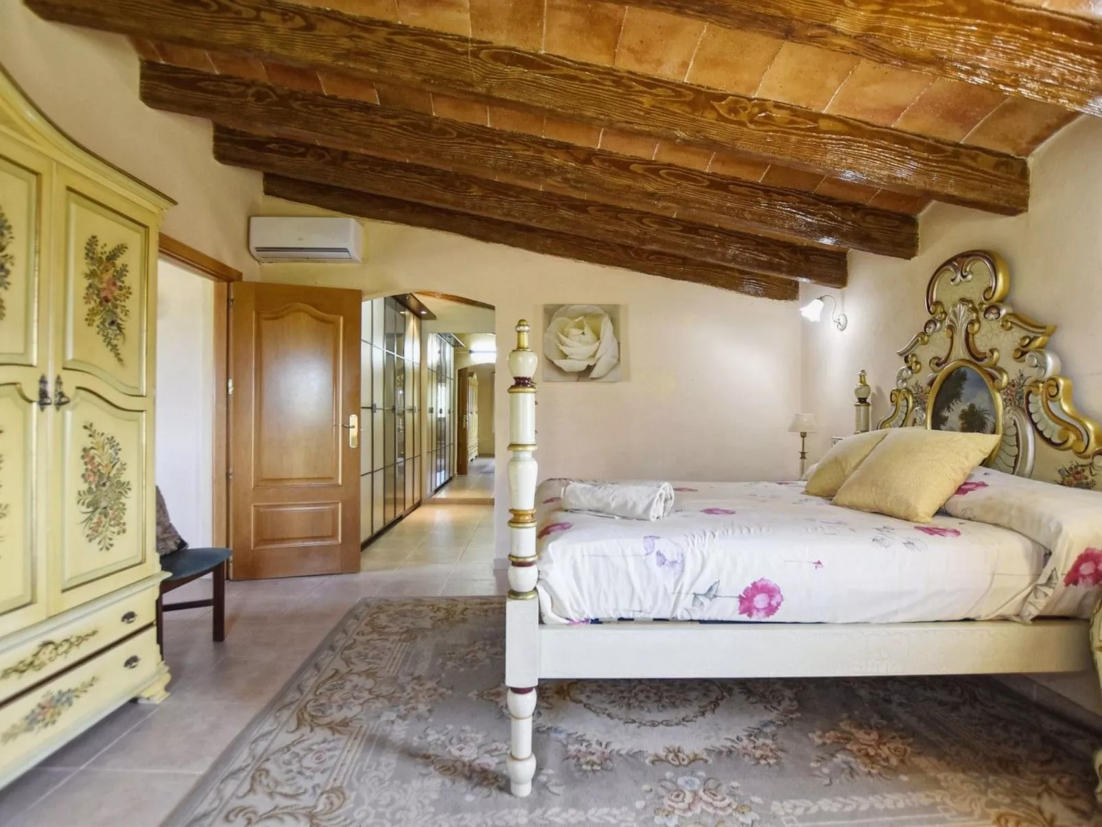 In Campos mit Privatem Pool - Binnen