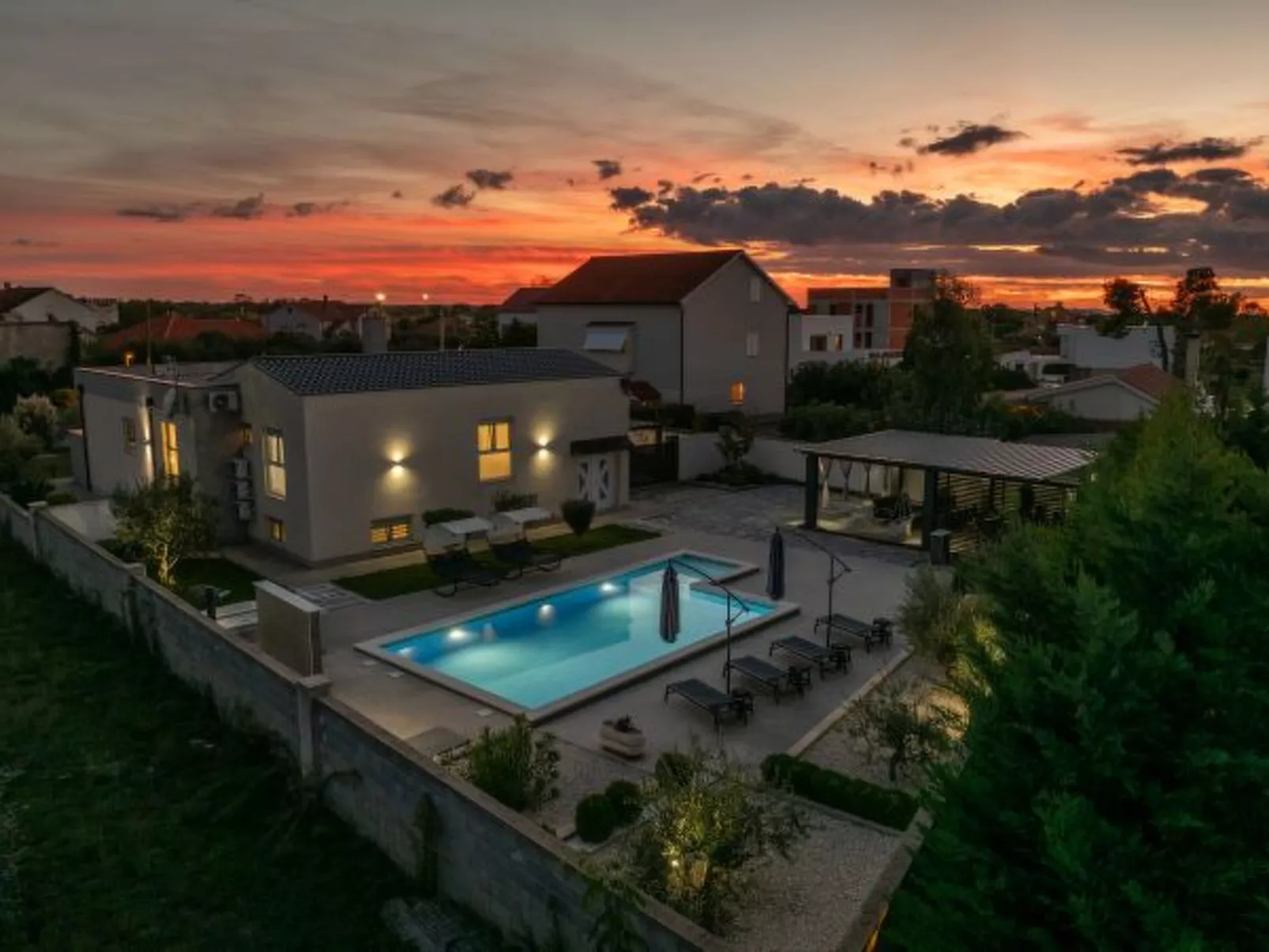 Villa Miranda with pool - Image-tags.info