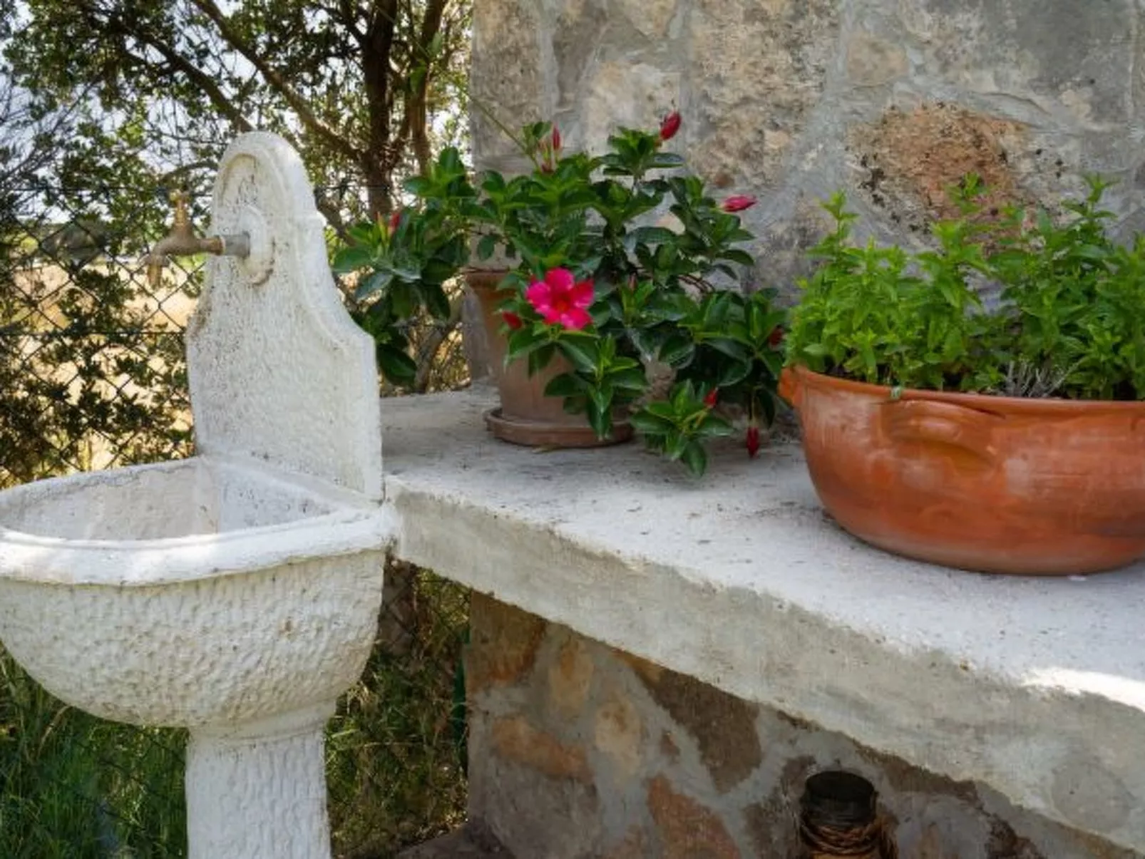 Villa Royal with heated pool - Image-tags.info