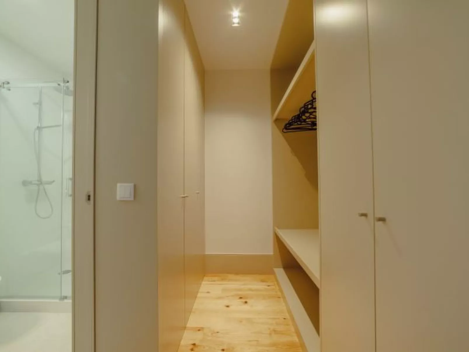 LEGACY OPORTO PREMIUM APARTMENT B by VACATIONY - Binnen