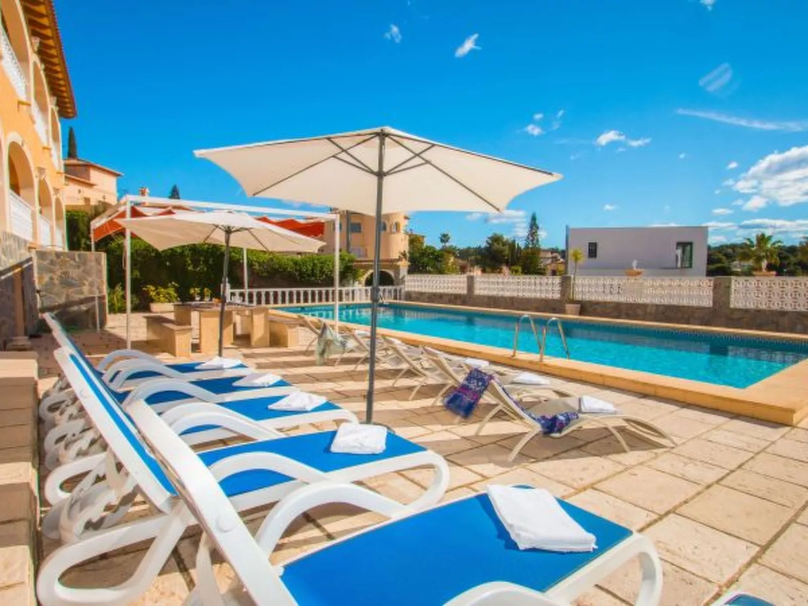 Villa Zelda - PlusHolidays - Image-tags.info