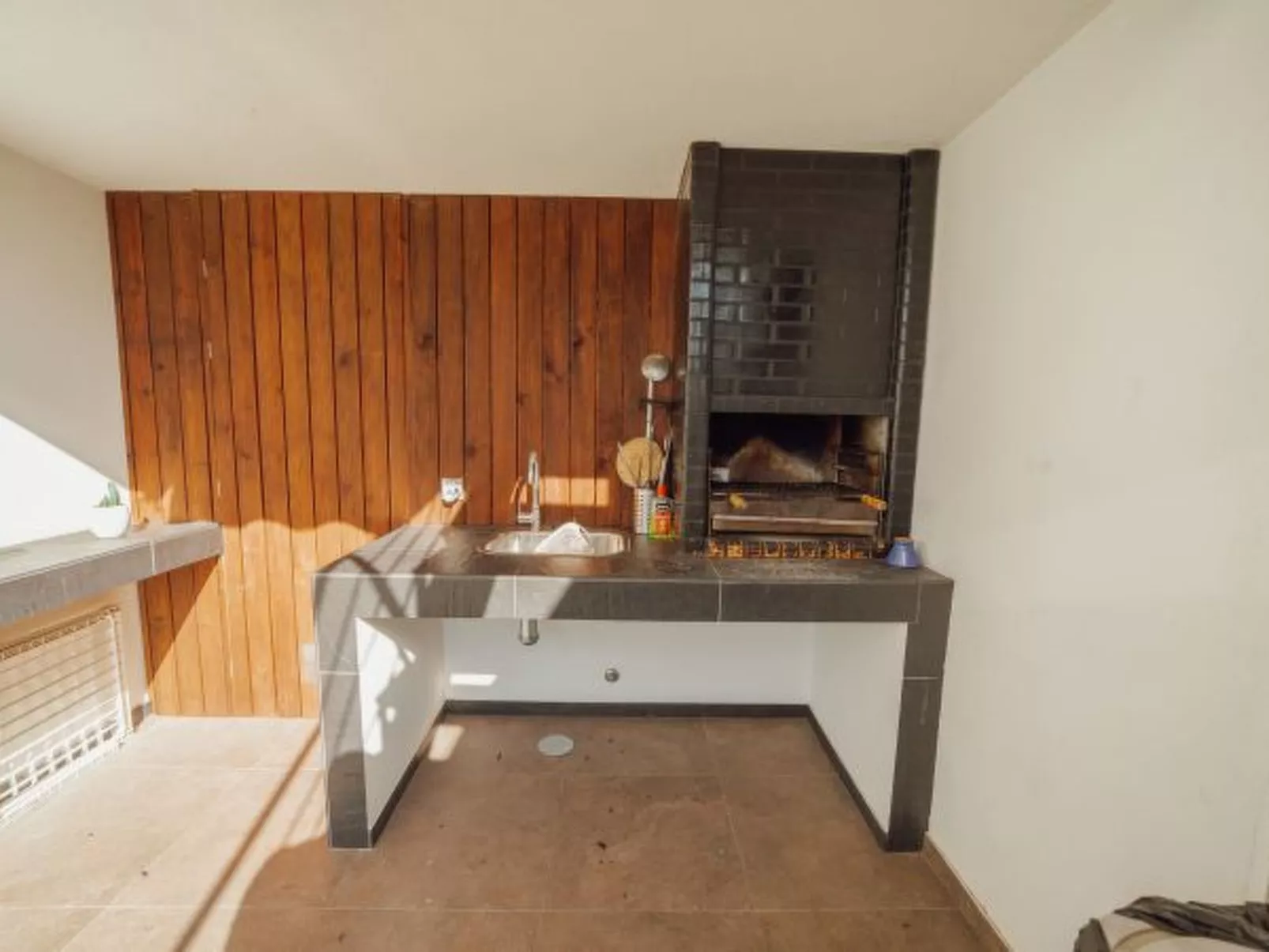 POOL & CINEMA VILLA by VACATIONY - Buiten