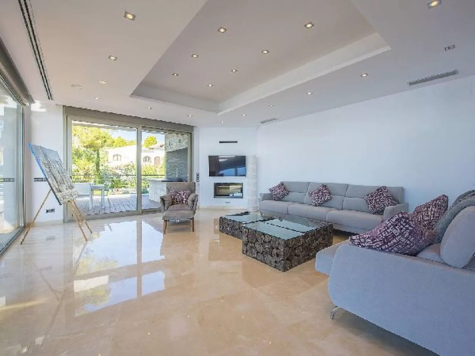 Villa Campomanes - PlusHolidays - Image-tags.info