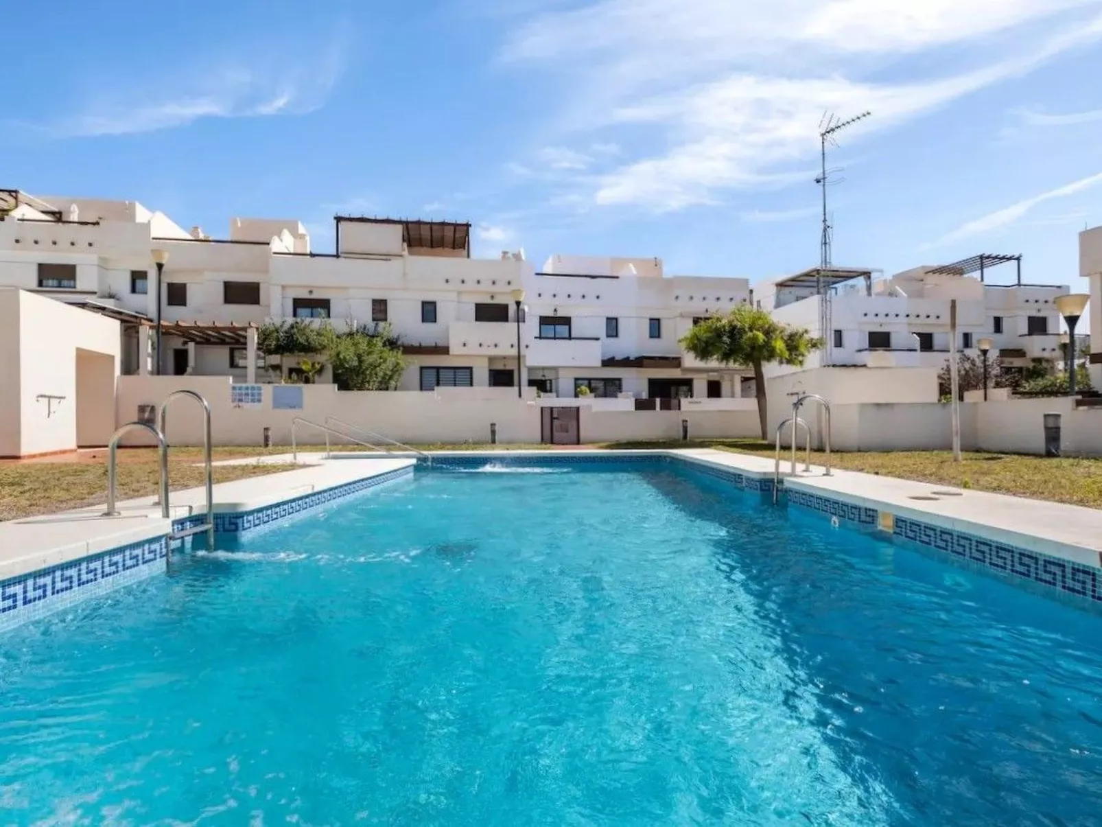 "Casa Valle Niza" mit Pool - Buiten