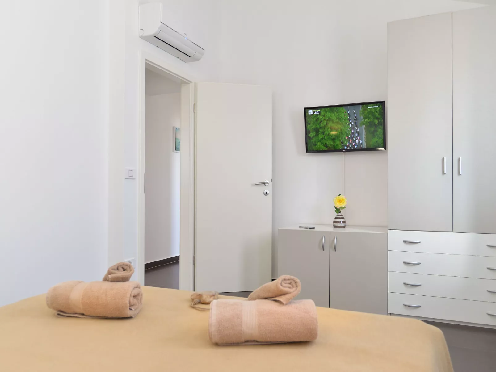 Villa 1519 - Image-tags.info