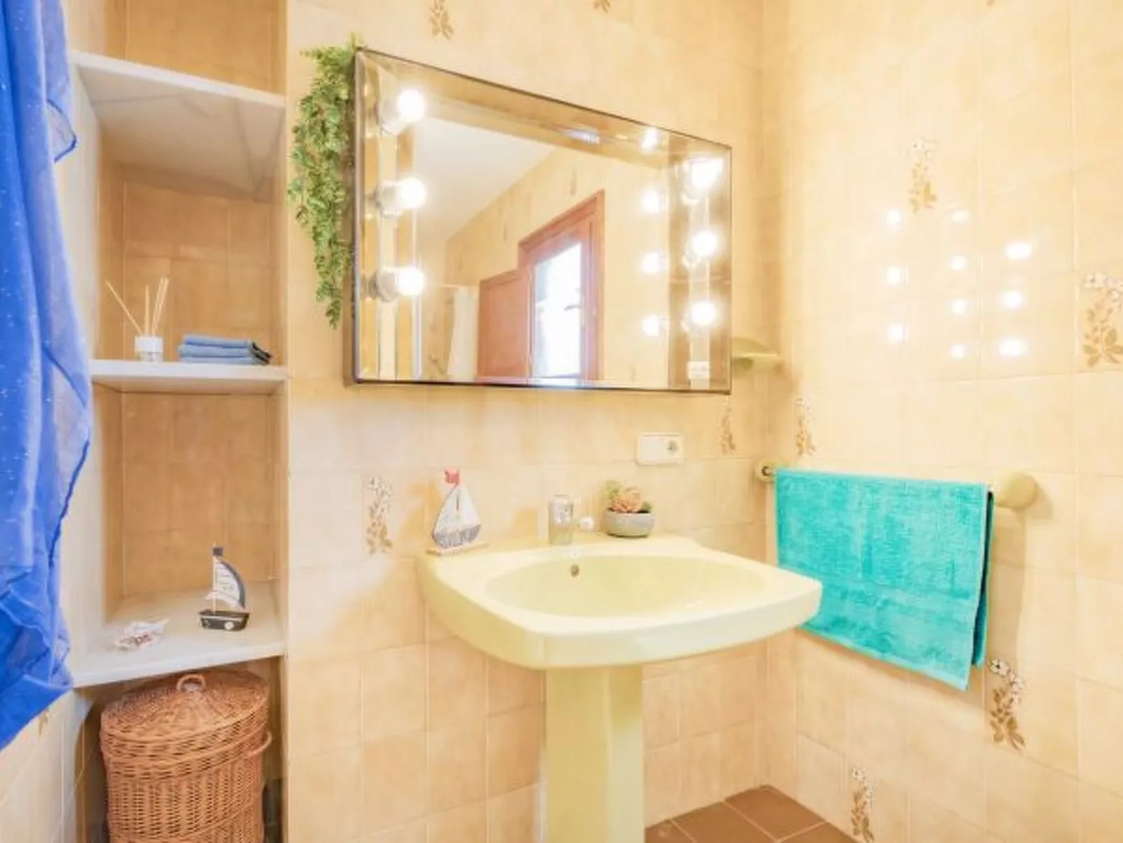 Villa Quimera - PlusHolidays - Image-tags.info