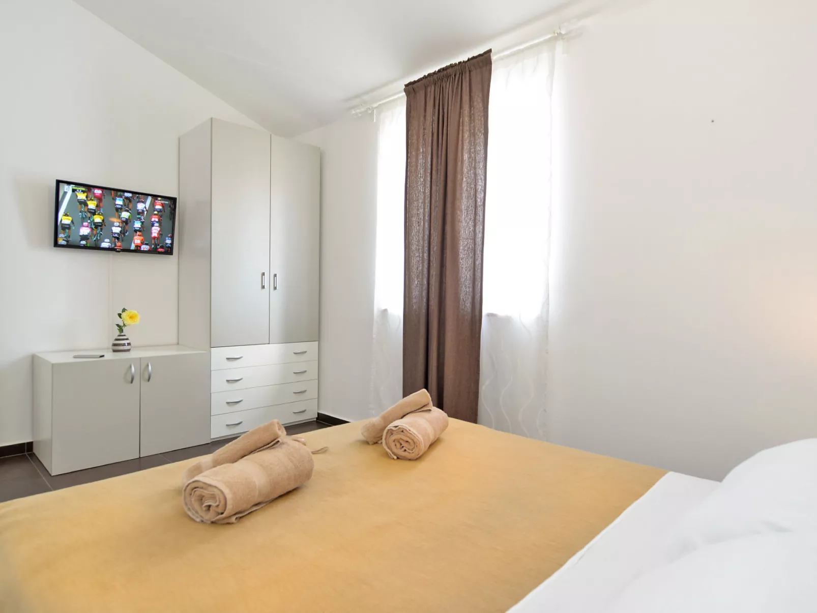 Villa 1519 - Image-tags.info