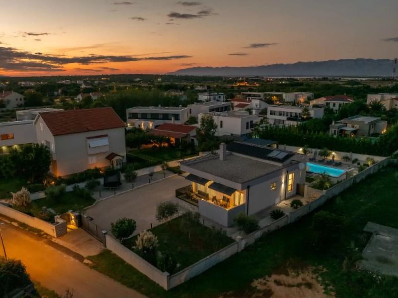 Villa Miranda with pool - Image-tags.info