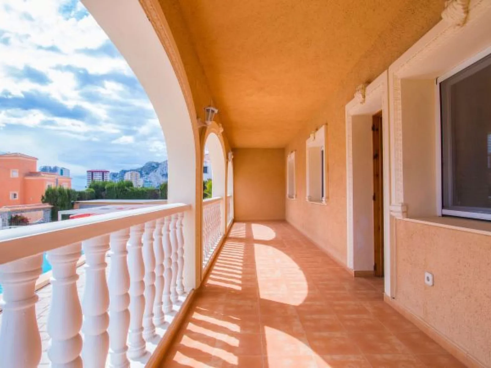 Villa Zelda - PlusHolidays - Image-tags.info