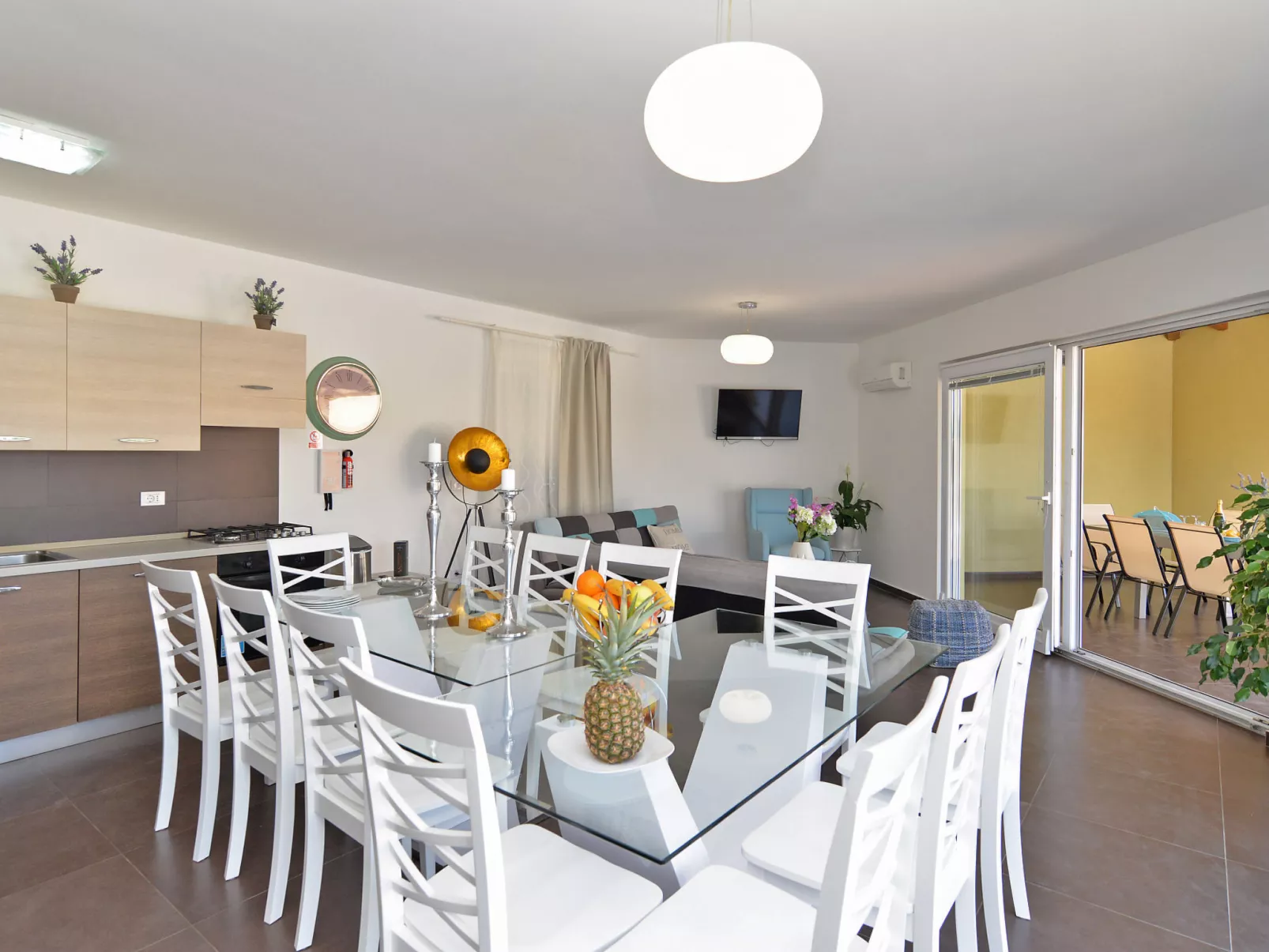 Villa 1519 - Image-tags.info