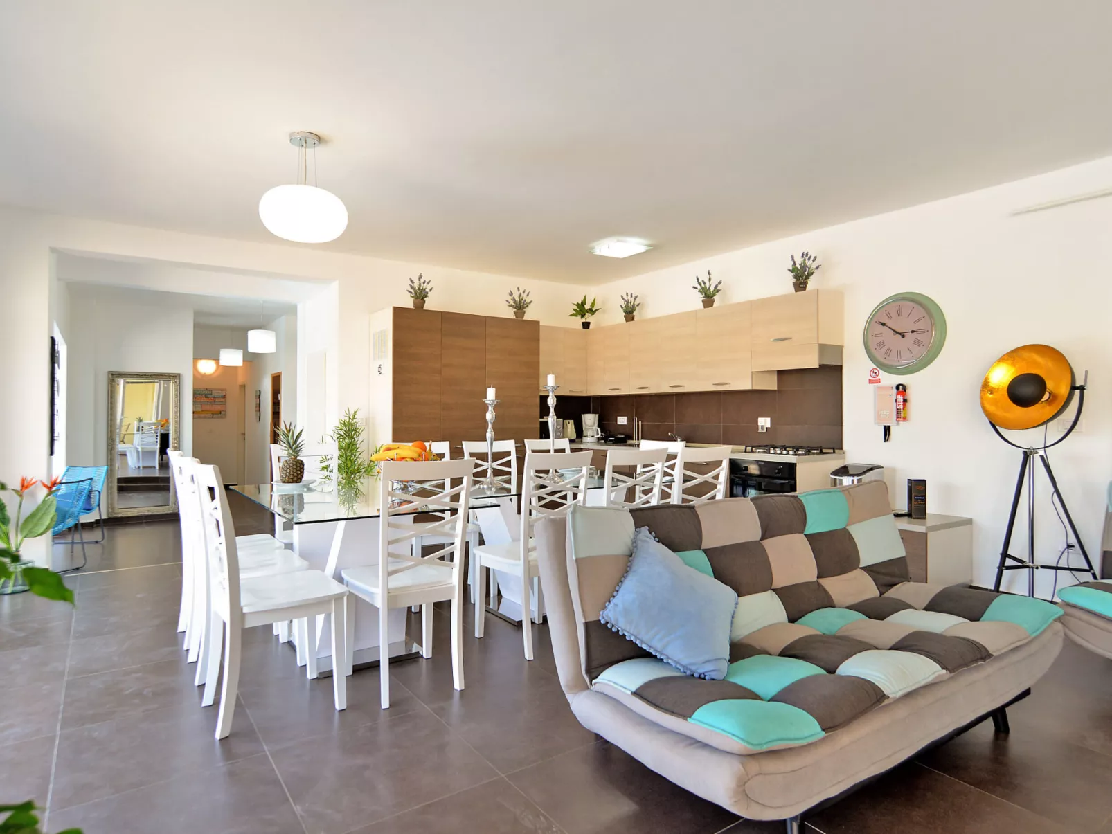 Villa 1519 - Image-tags.info