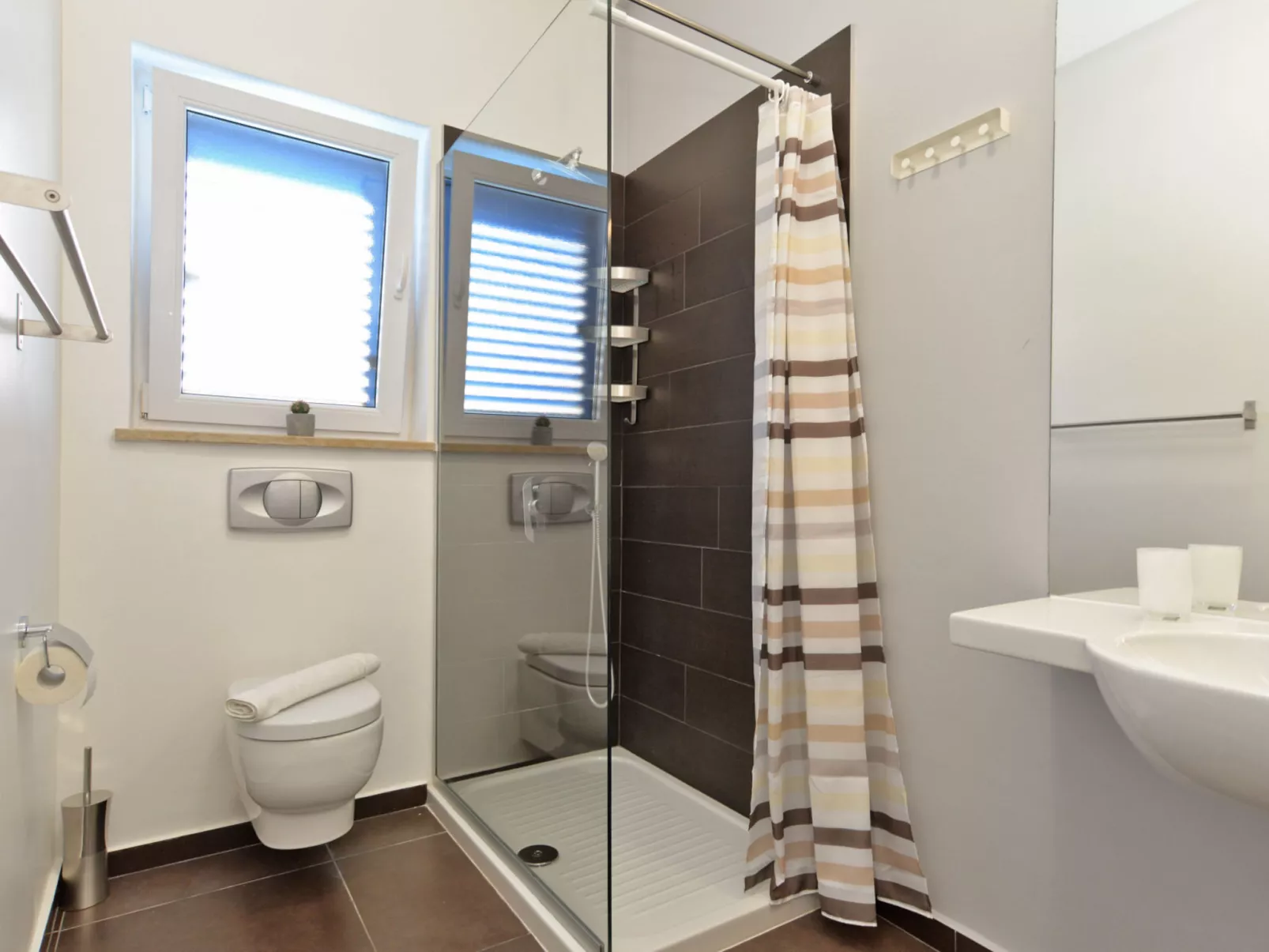 Villa 1519 - Image-tags.info