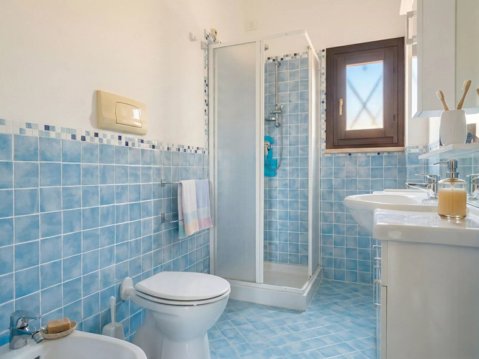 Vacanze Nespolo - Binnen