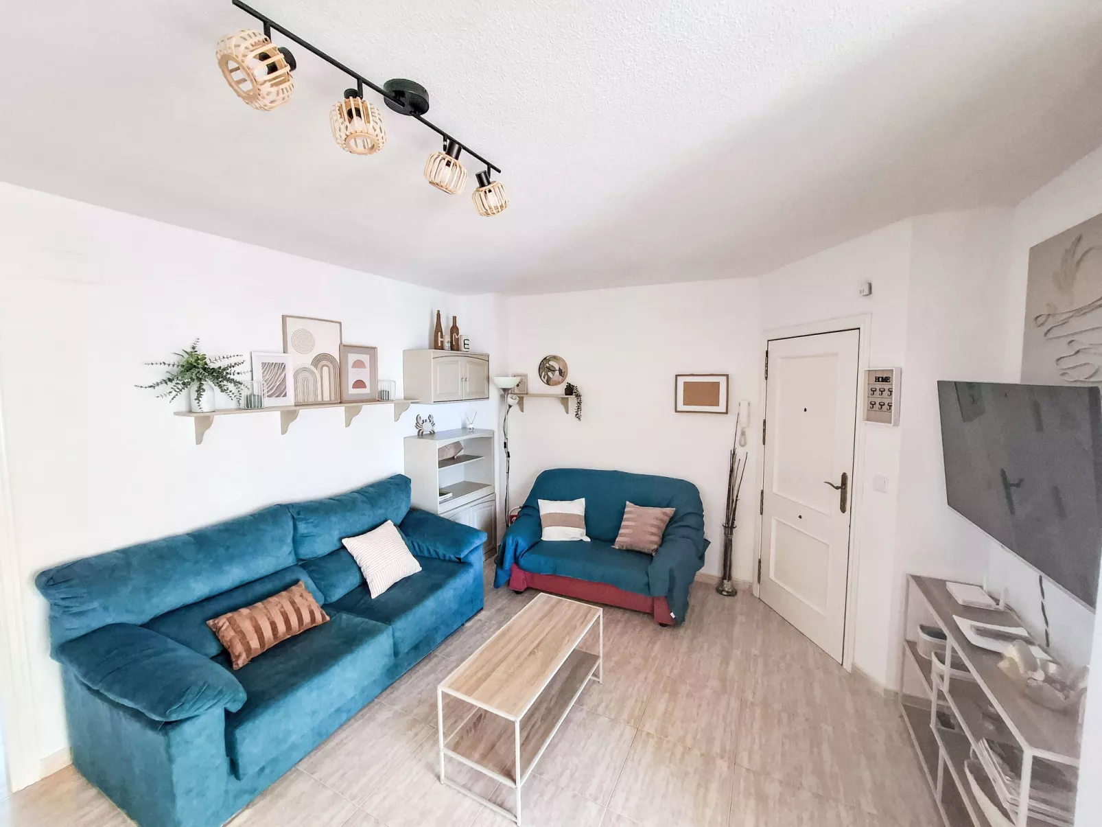 Los Ibicencos - Binnen