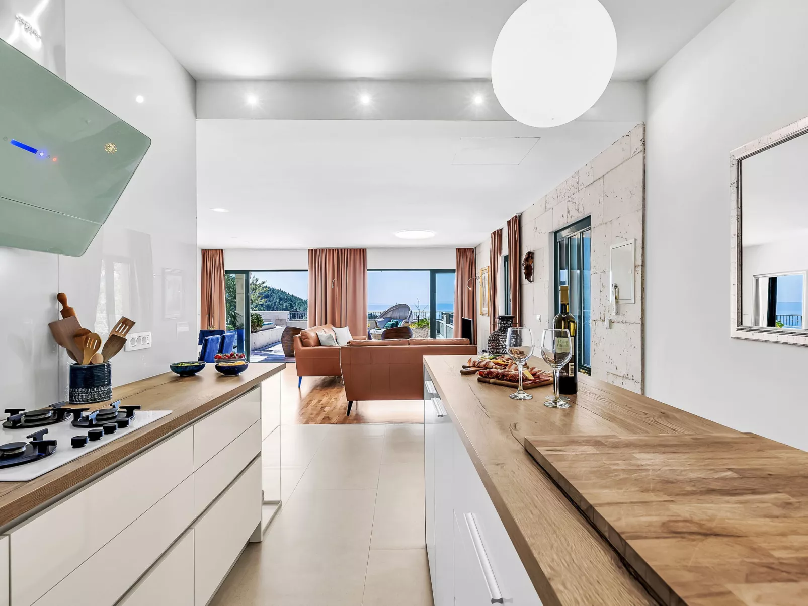 "Villa Rita" mit Blick auf das Wasser - Binnen