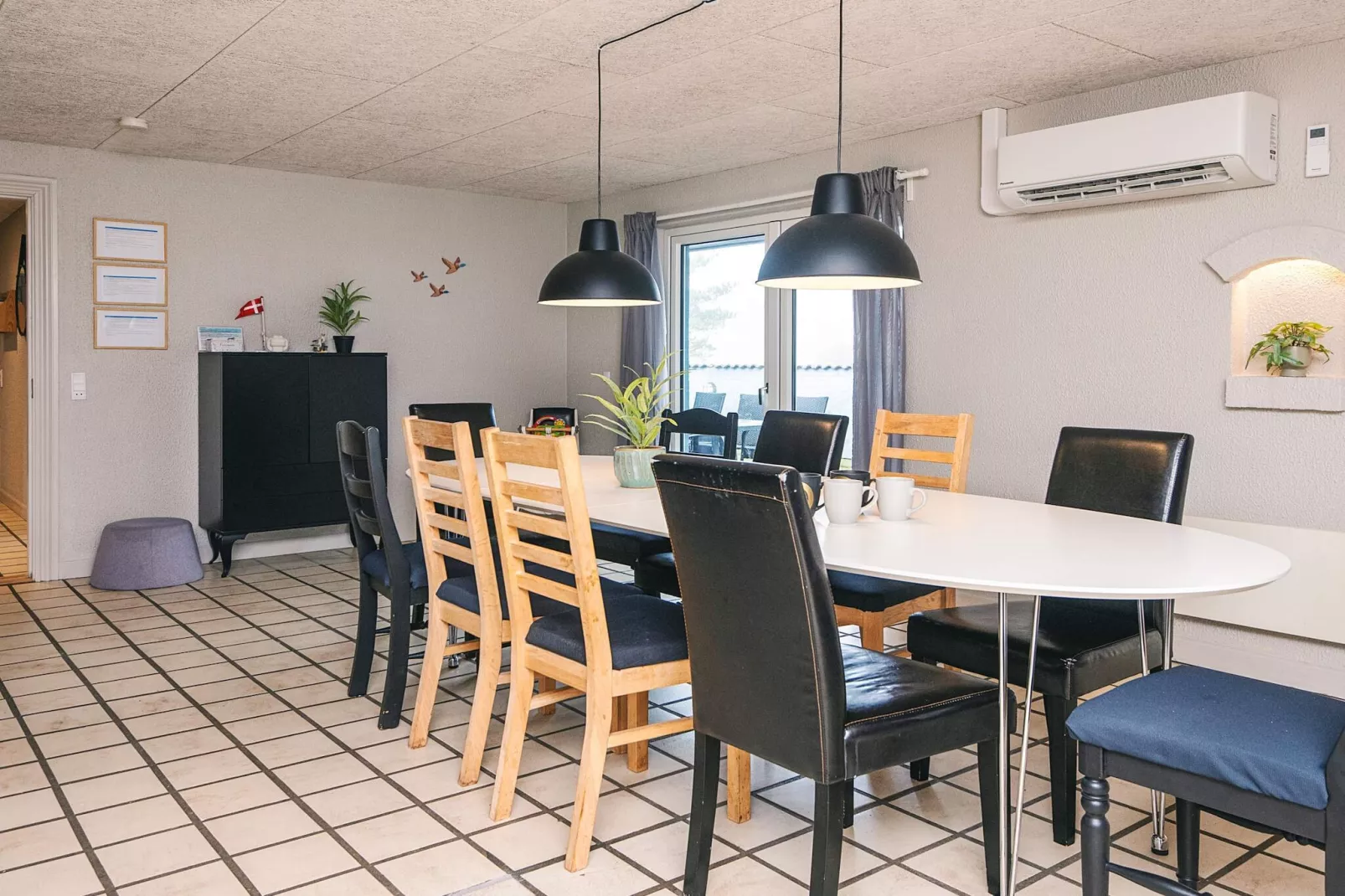 12 Personen vakantie huis in Oksbøl - Binnen