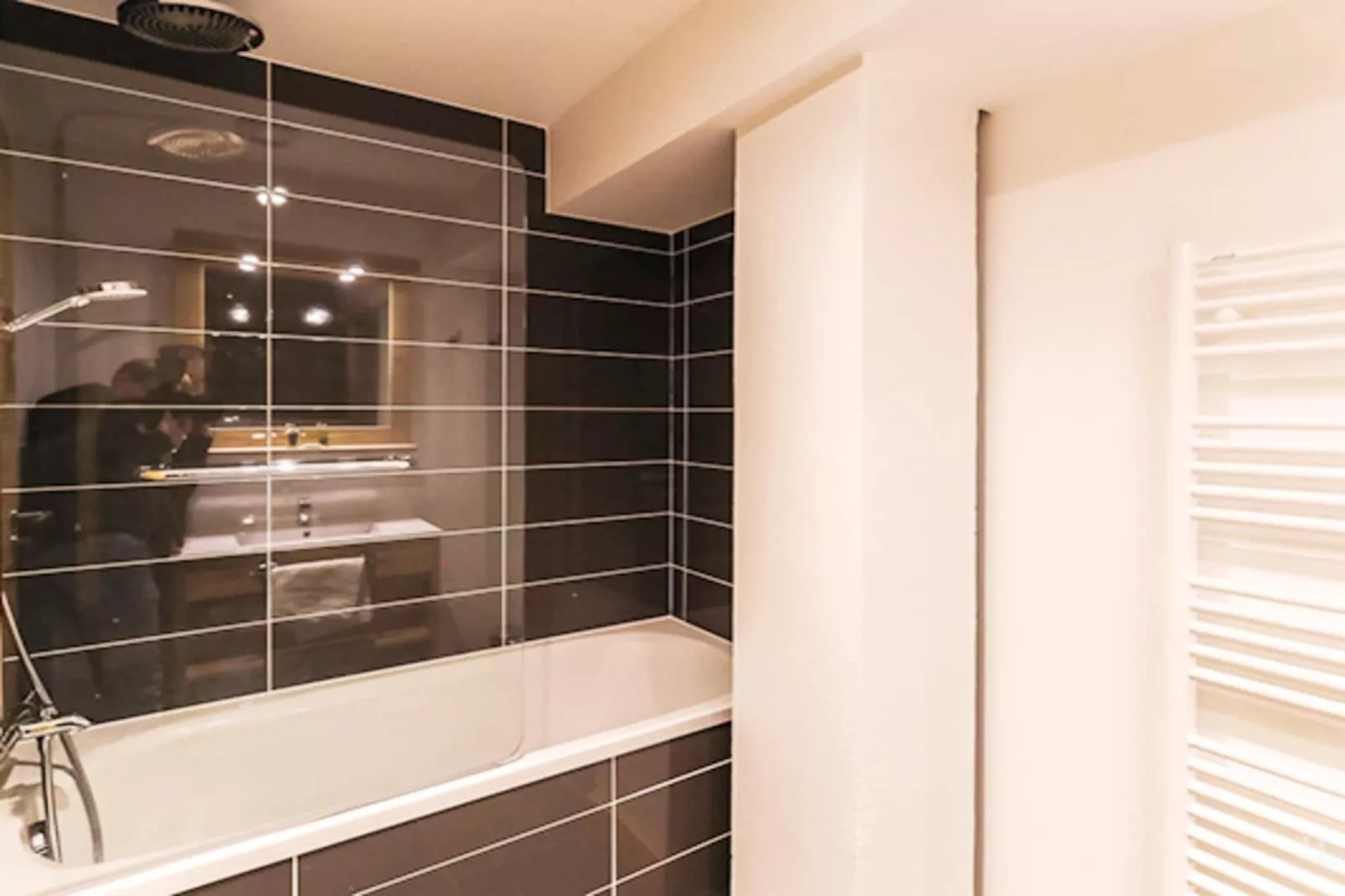 COMBLOUX Les Fermes du Mont Blanc -A50P - Badkamer