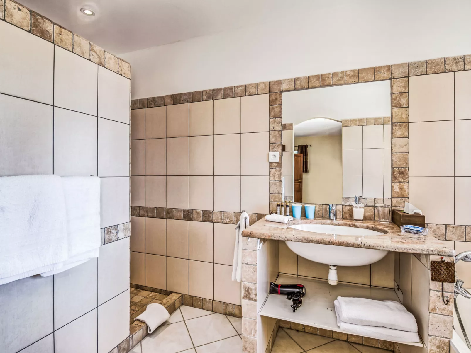 Villa I Tre Fratelli - Binnen