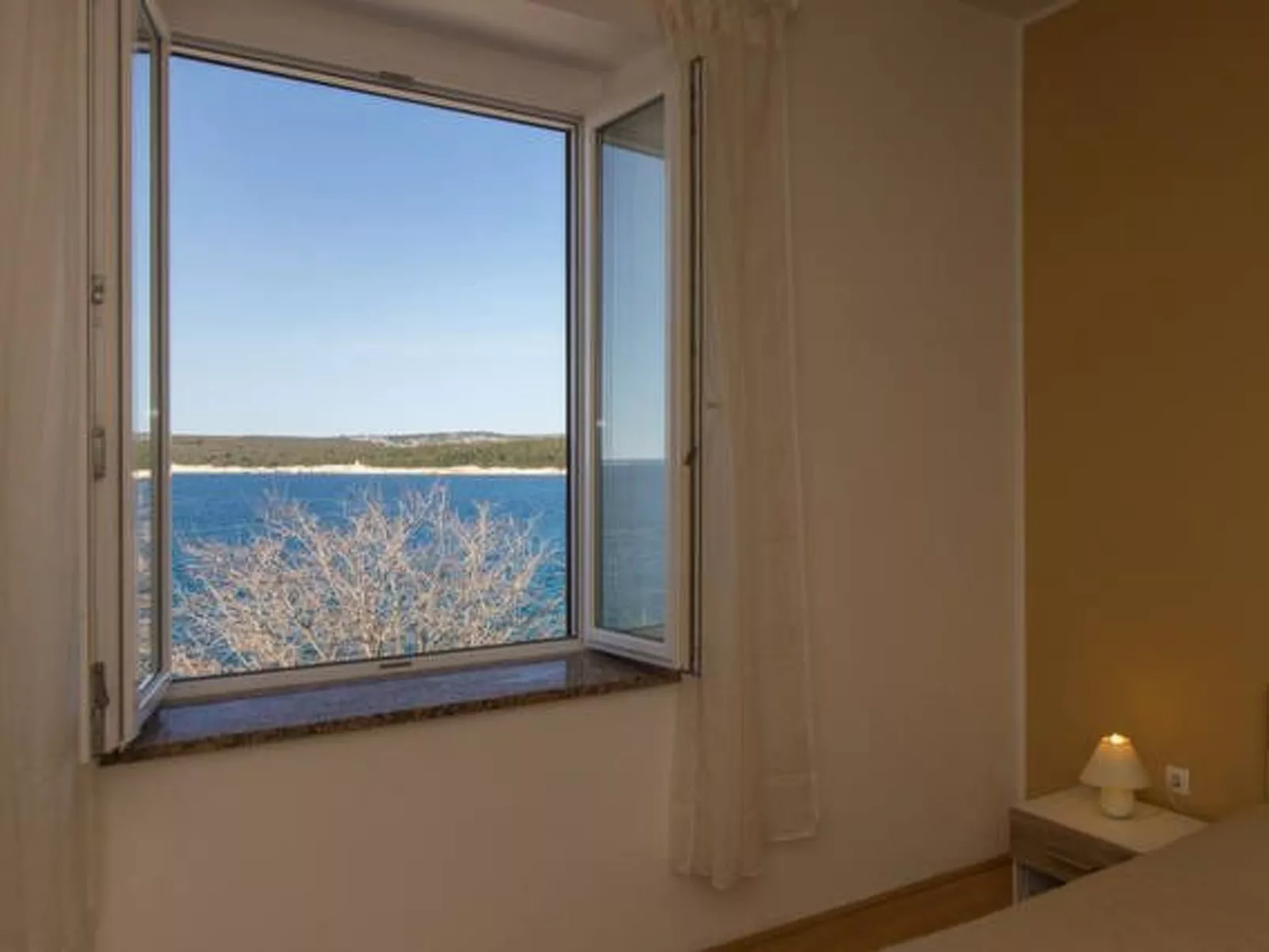 Sea apartment - Image-tags.info