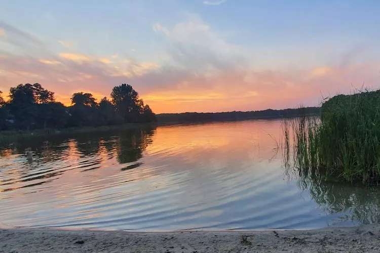 Dom wakacyjny nad jeziorem Goszcza w Lubrzy dla max 4 osób - Gebieden zomer 1km