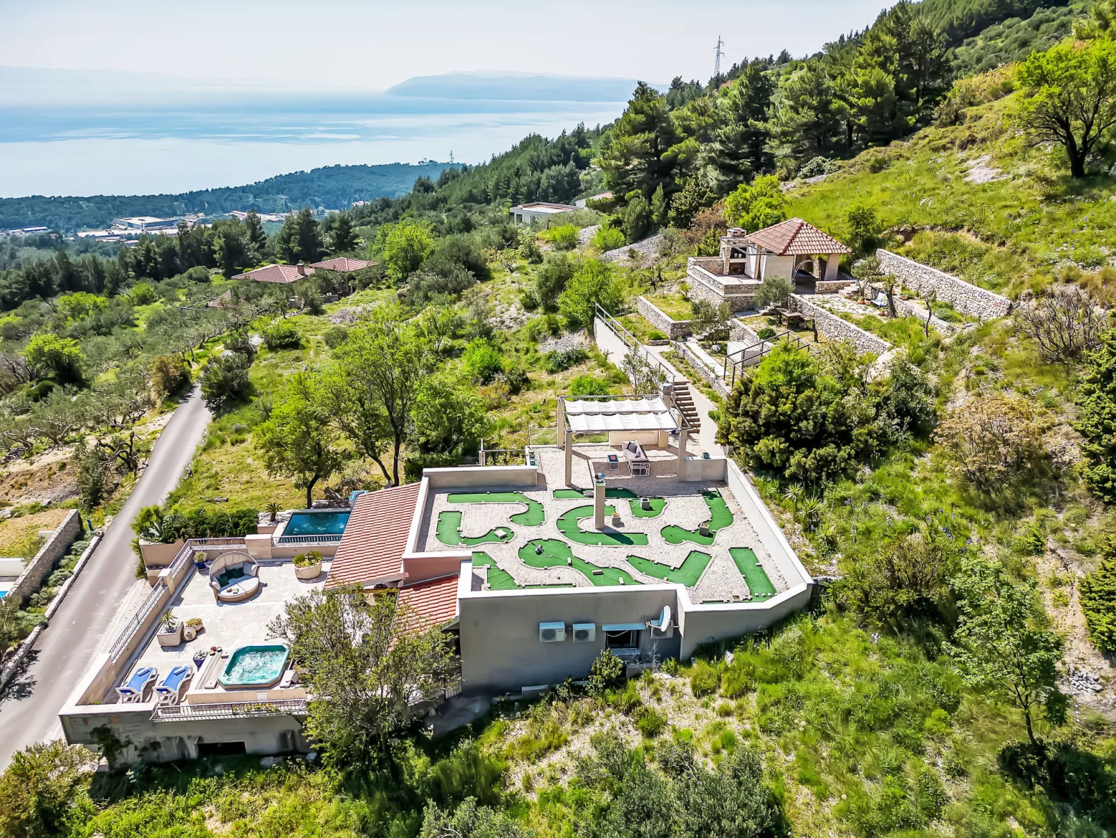 "Villa Rita" mit Blick auf das Wasser - Buiten