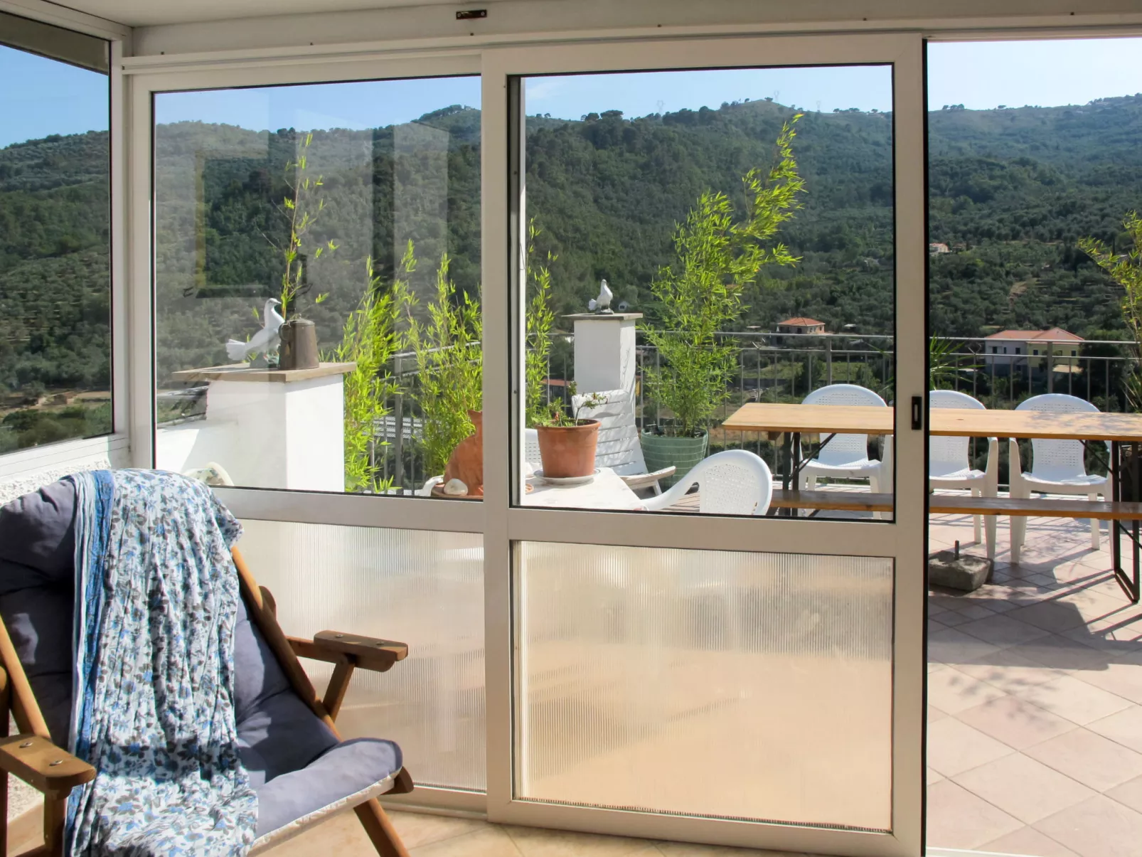 Daniela (DOL295) - Buiten