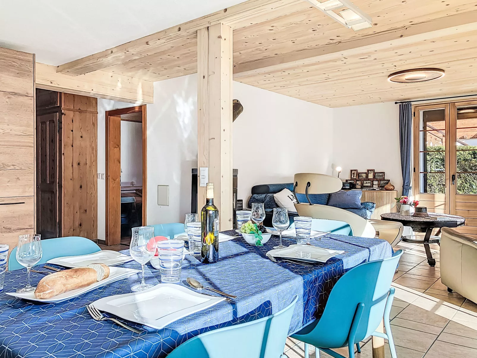 Bon-Accueil - Binnen