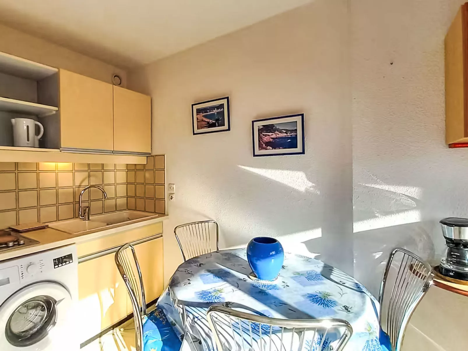 Les Rives de la Favière - Binnen