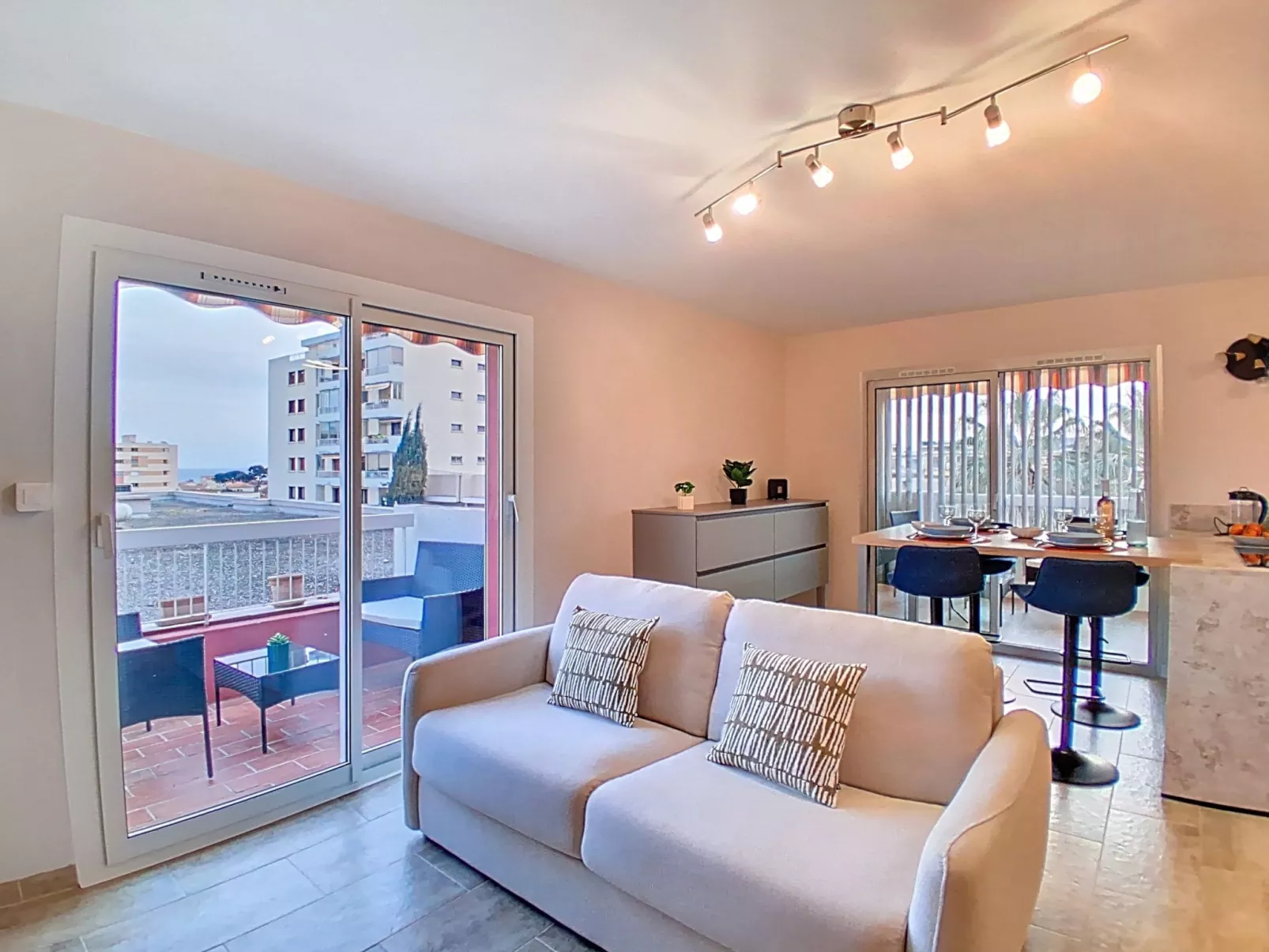 L'Astrolade - Binnen