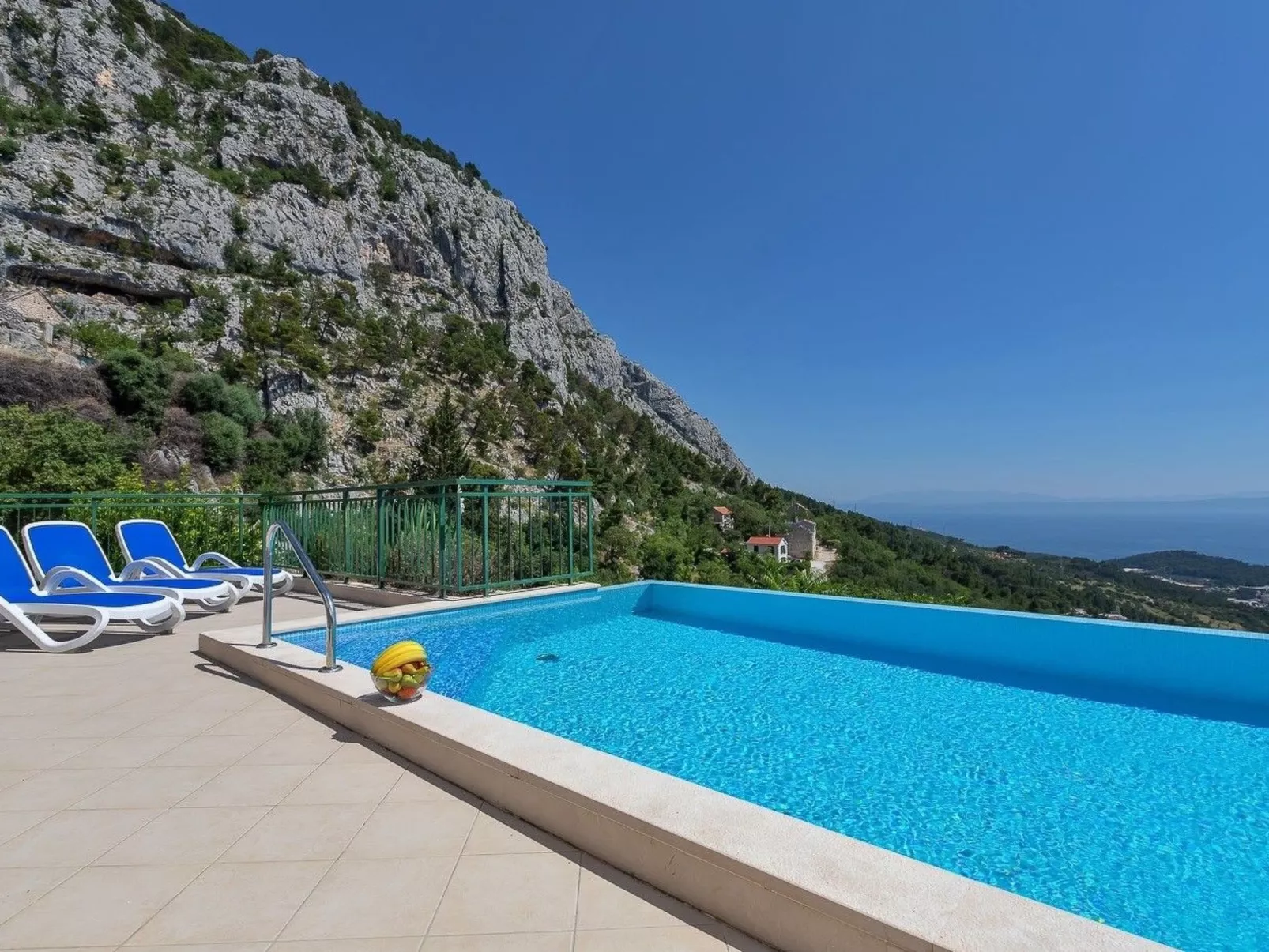 Villa Makar - Image-tags.info