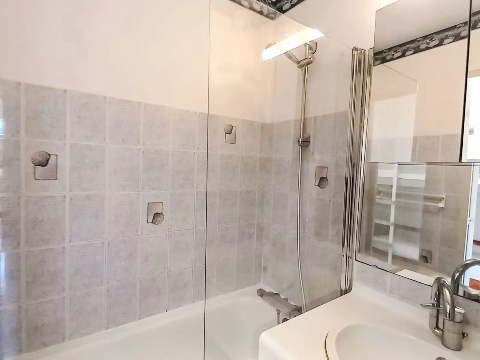 Les Rives de la Favière - Binnen