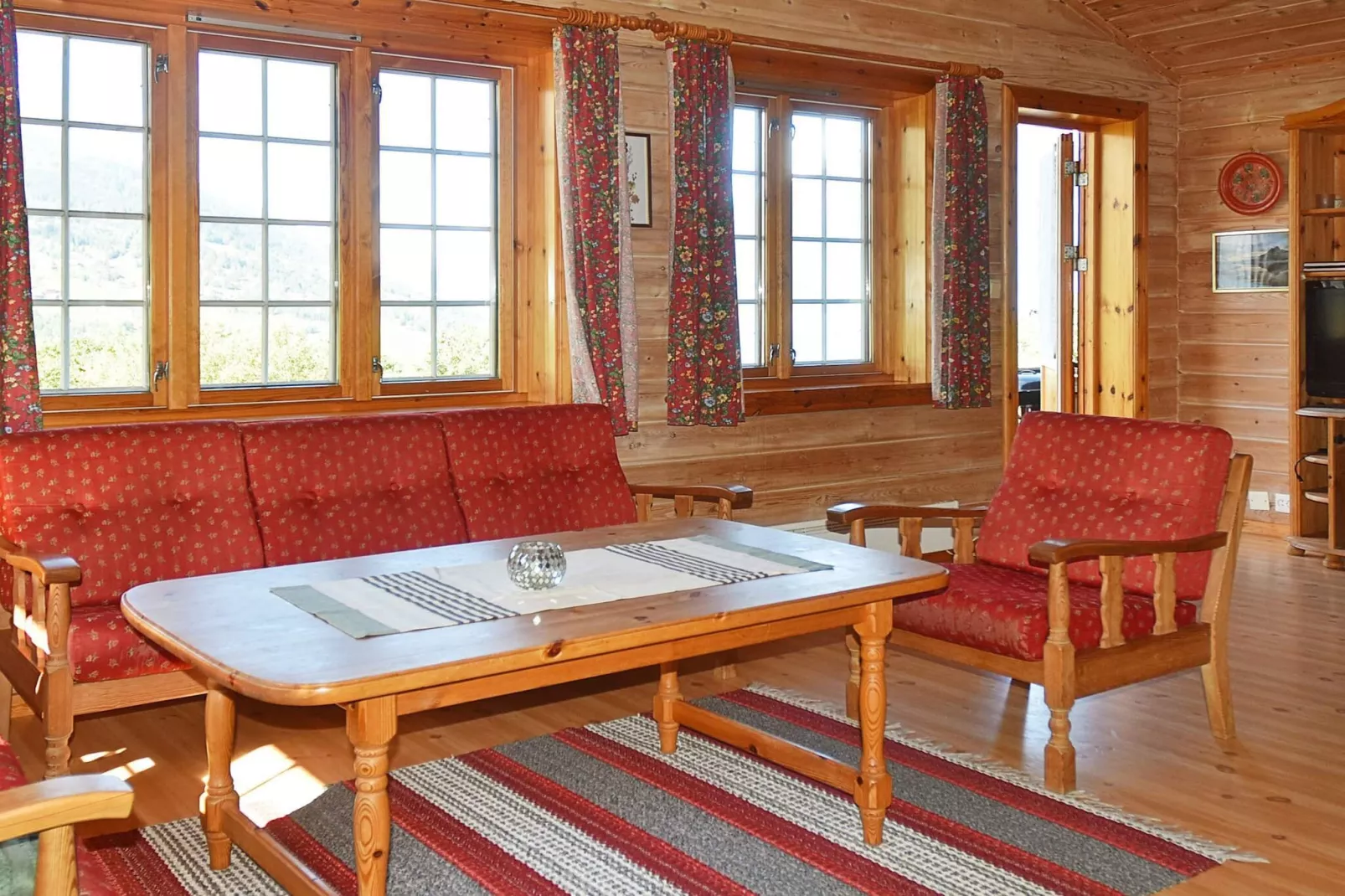 6 persoons vakantie huis in olden - Binnen