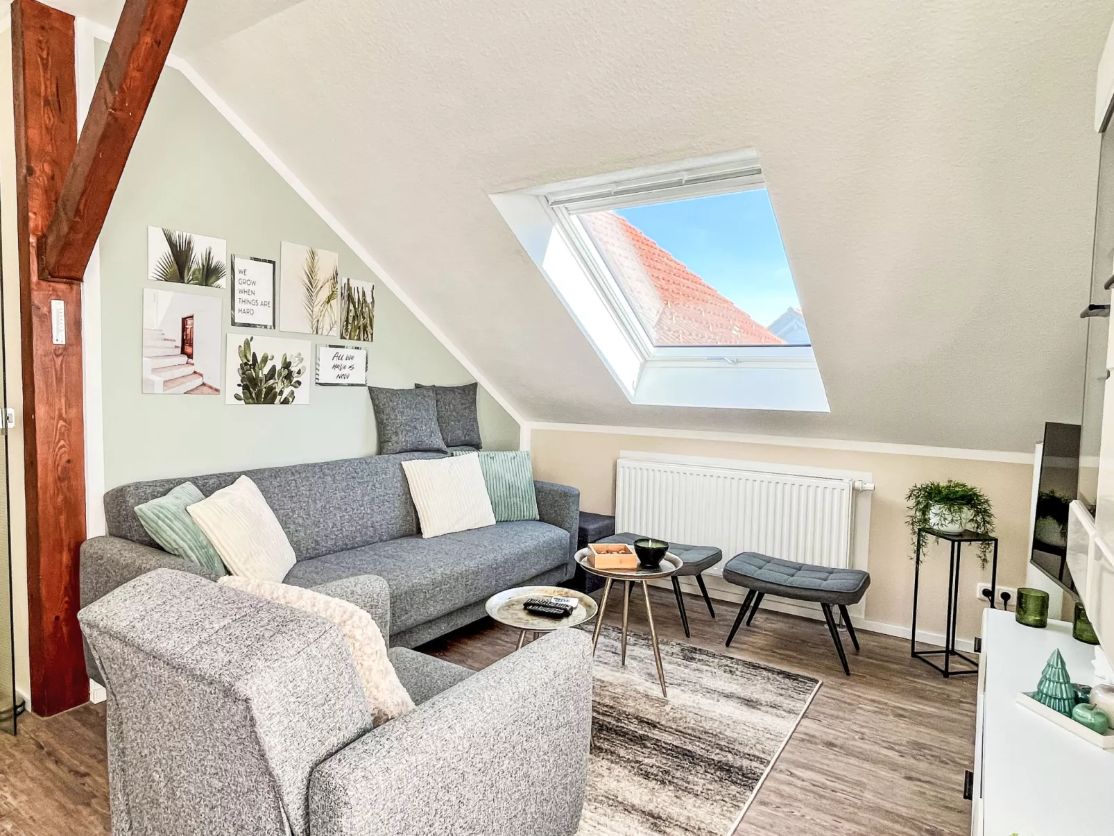 Haus an der Sonne - Binnen