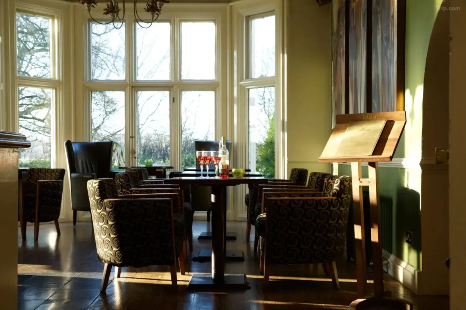 Standard Family Room for 4 - Eetkamer