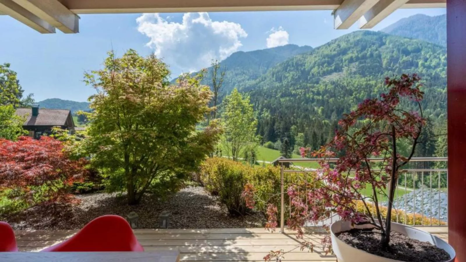 Karawankenblick - Uitzicht zomer