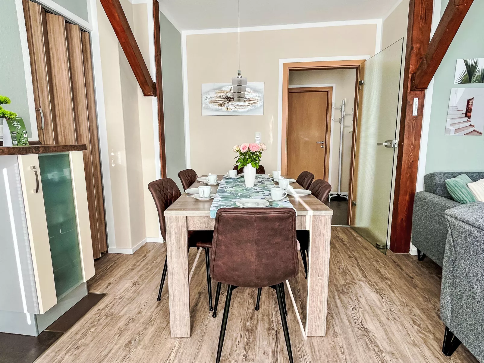 Haus an der Sonne - Binnen