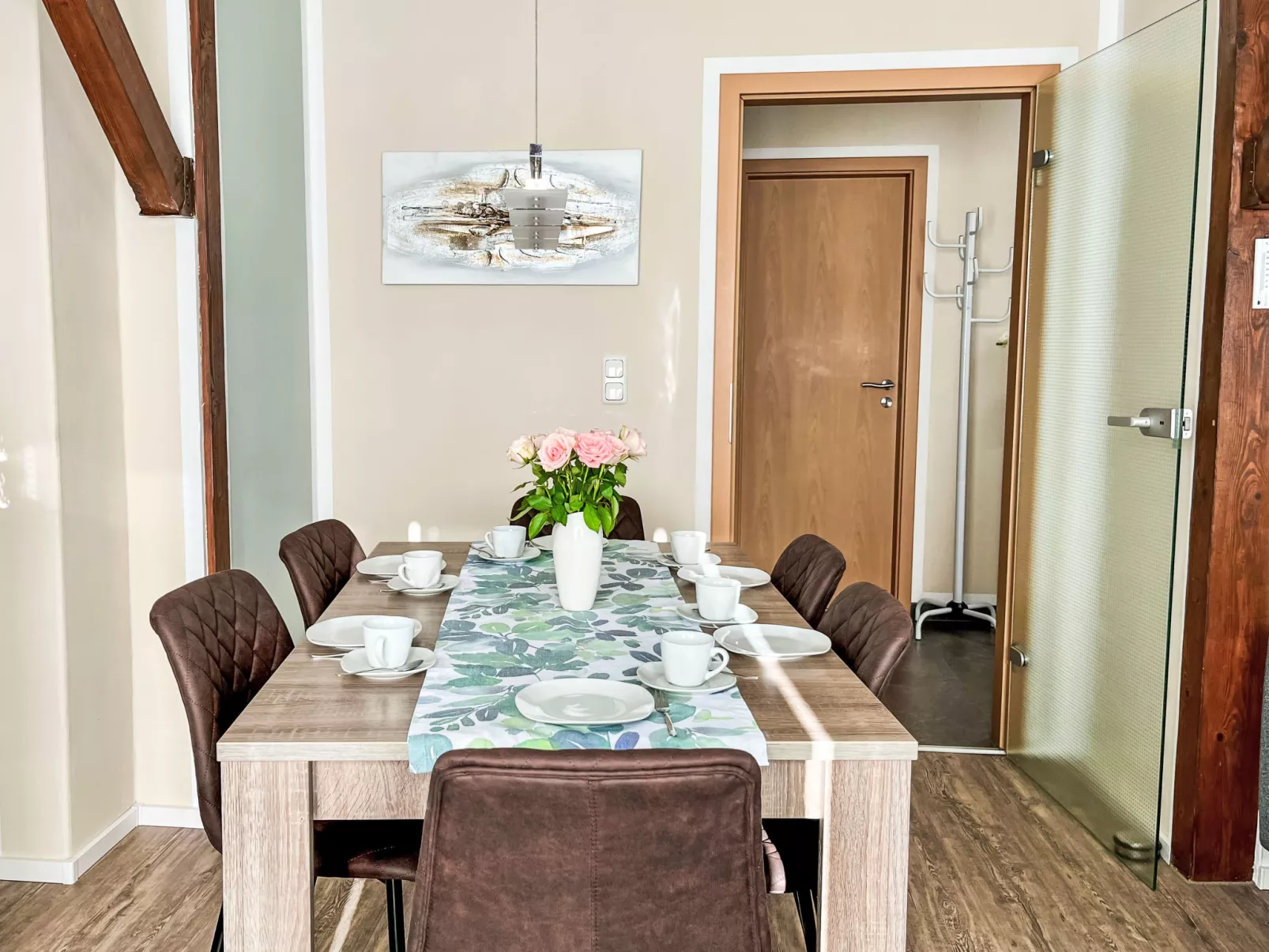 Haus an der Sonne - Binnen