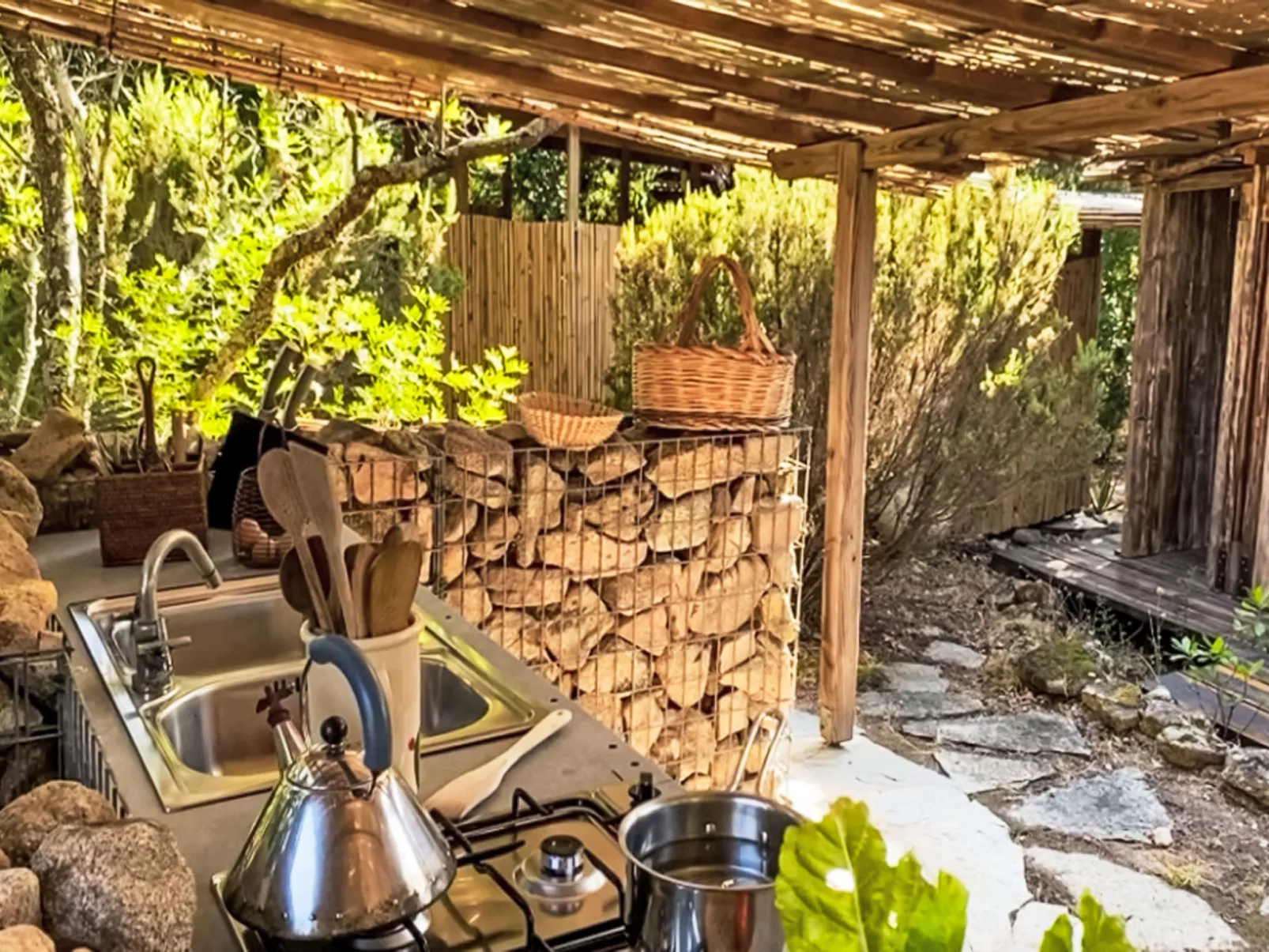 La Casetta Di Legno Nel Bosco