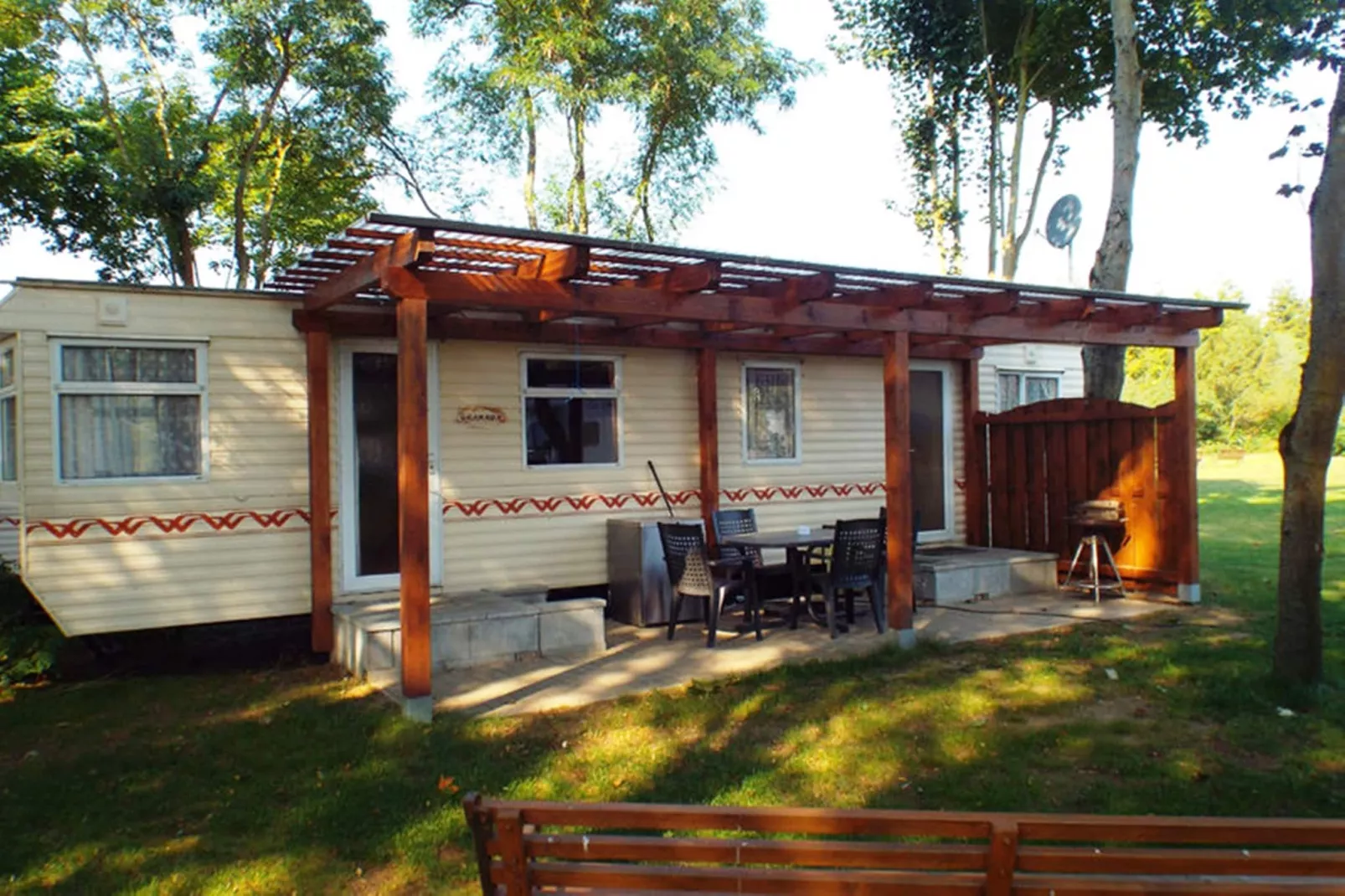 Mobilheim mit 3 Schlafzimmern bis 6 Personen