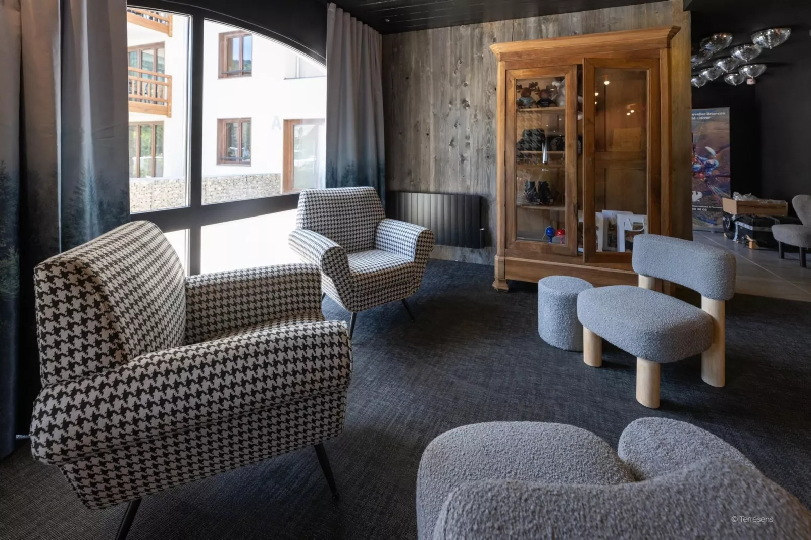 SERRE CHEVALIER Le Cristal Lodge-A24S - Woonkamer