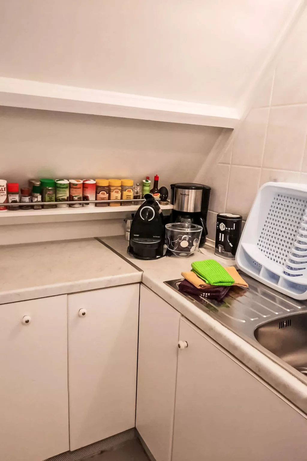 Brezzo di Bedero - Binnen