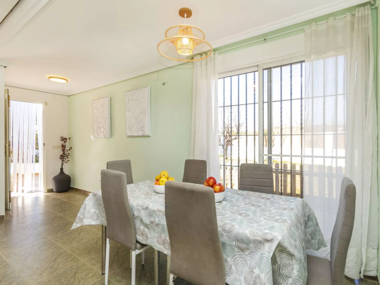 La Rambleta - Binnen