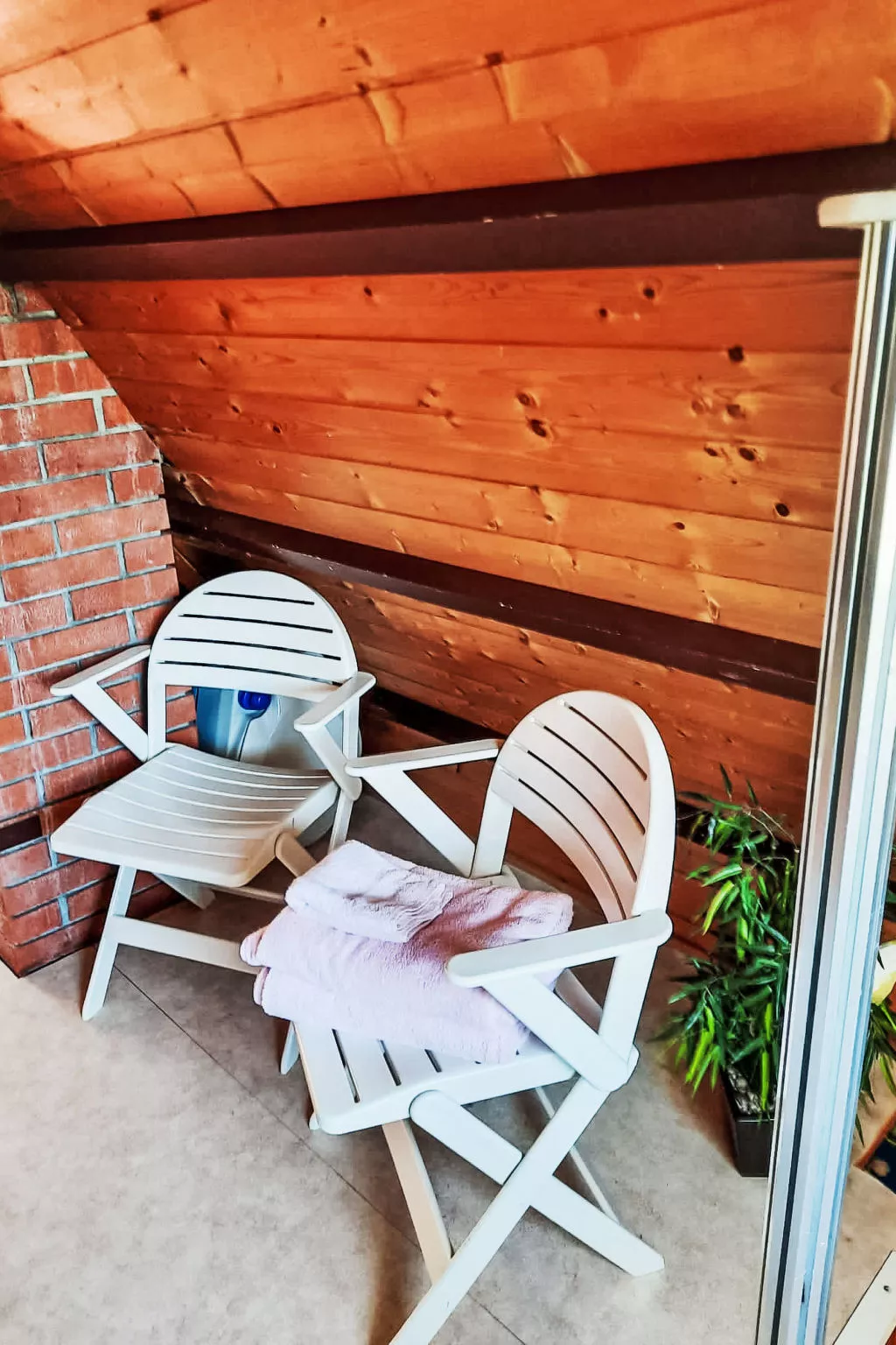 Brezzo di Bedero - Binnen