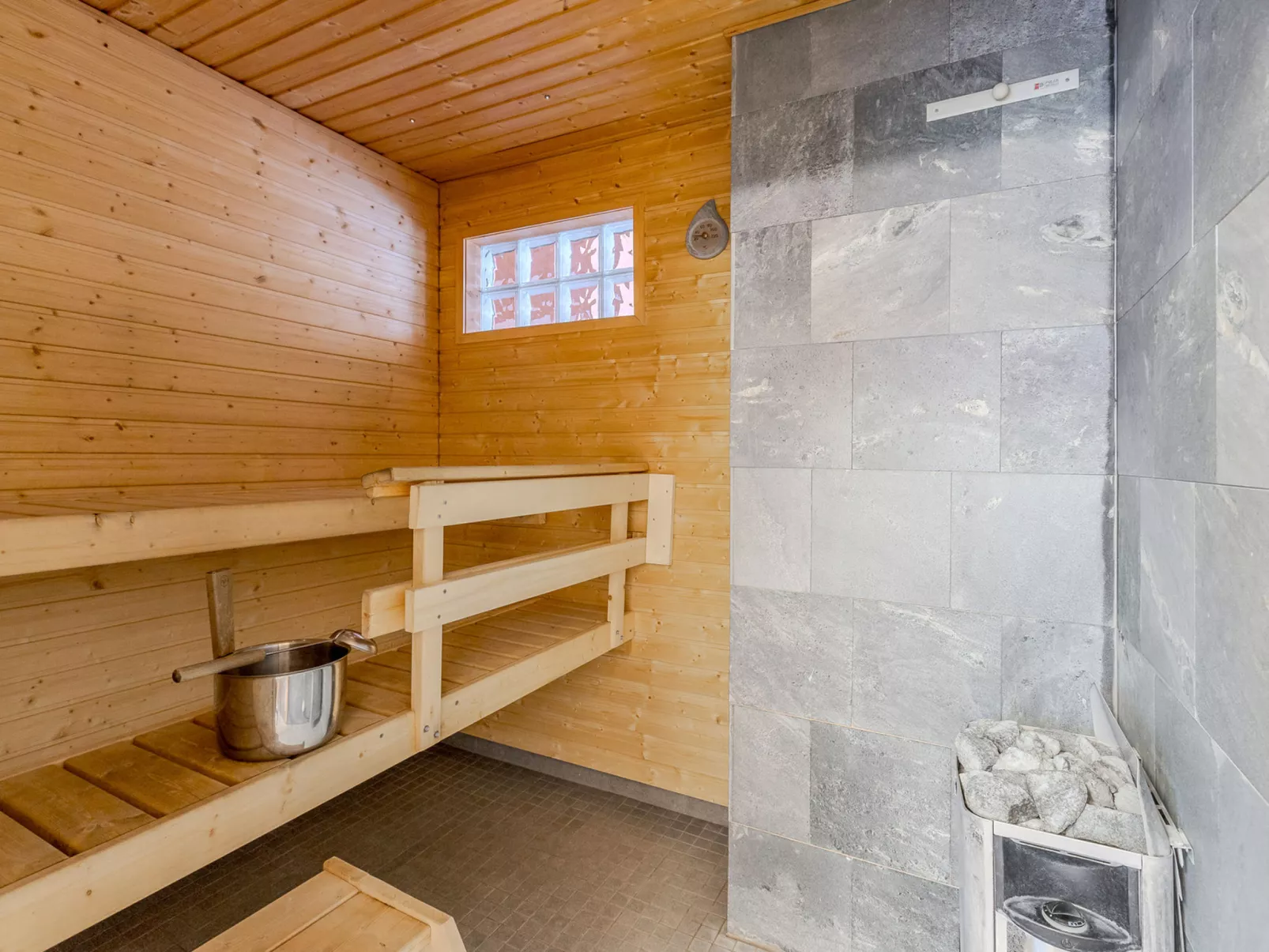 Kainalolahti - Binnen